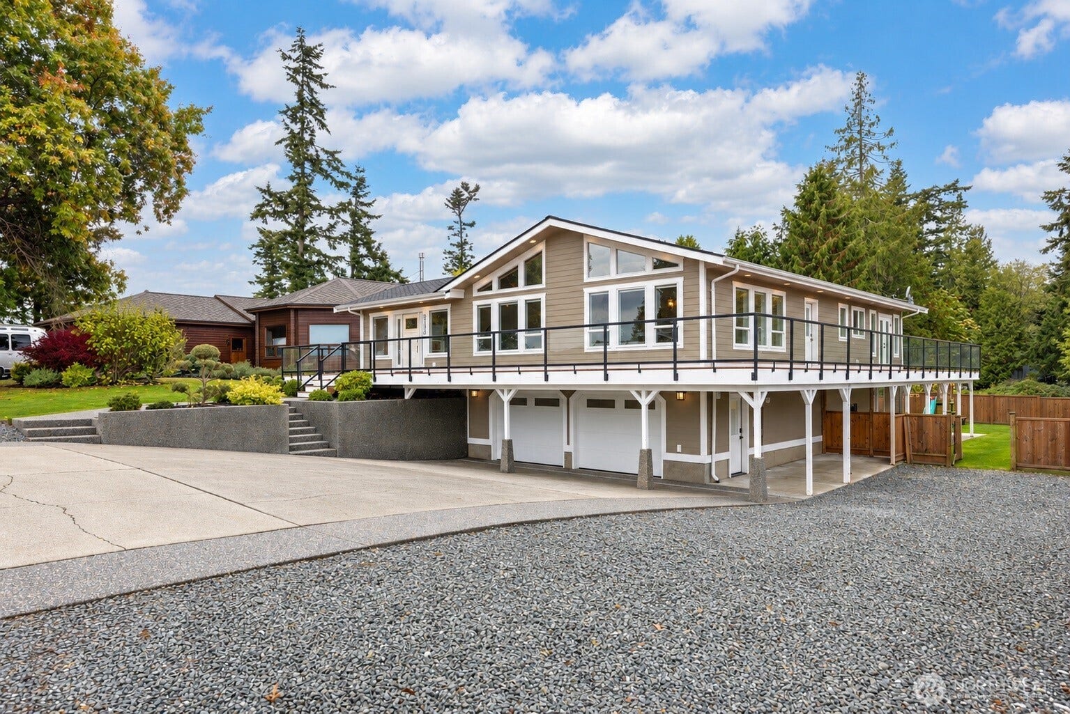 8153 Comox Road, Blaine, WA 98230