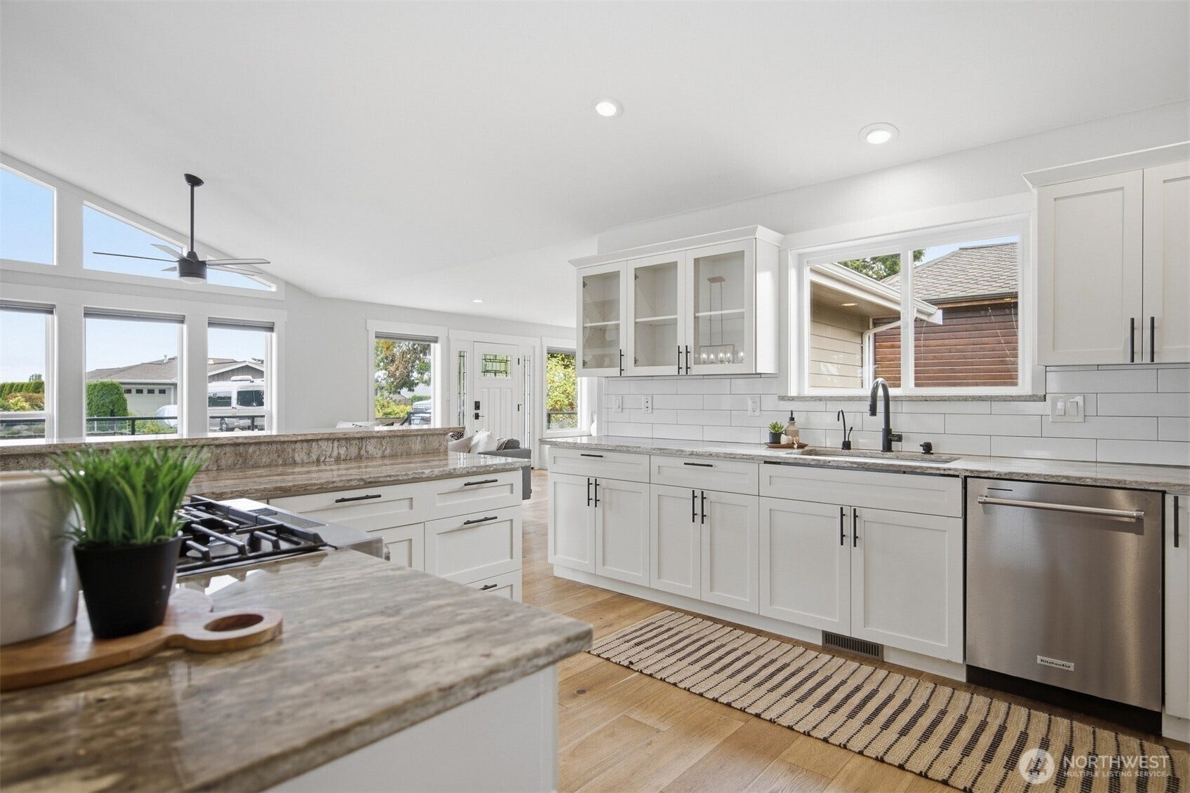 8153 Comox Road, Blaine, WA 98230