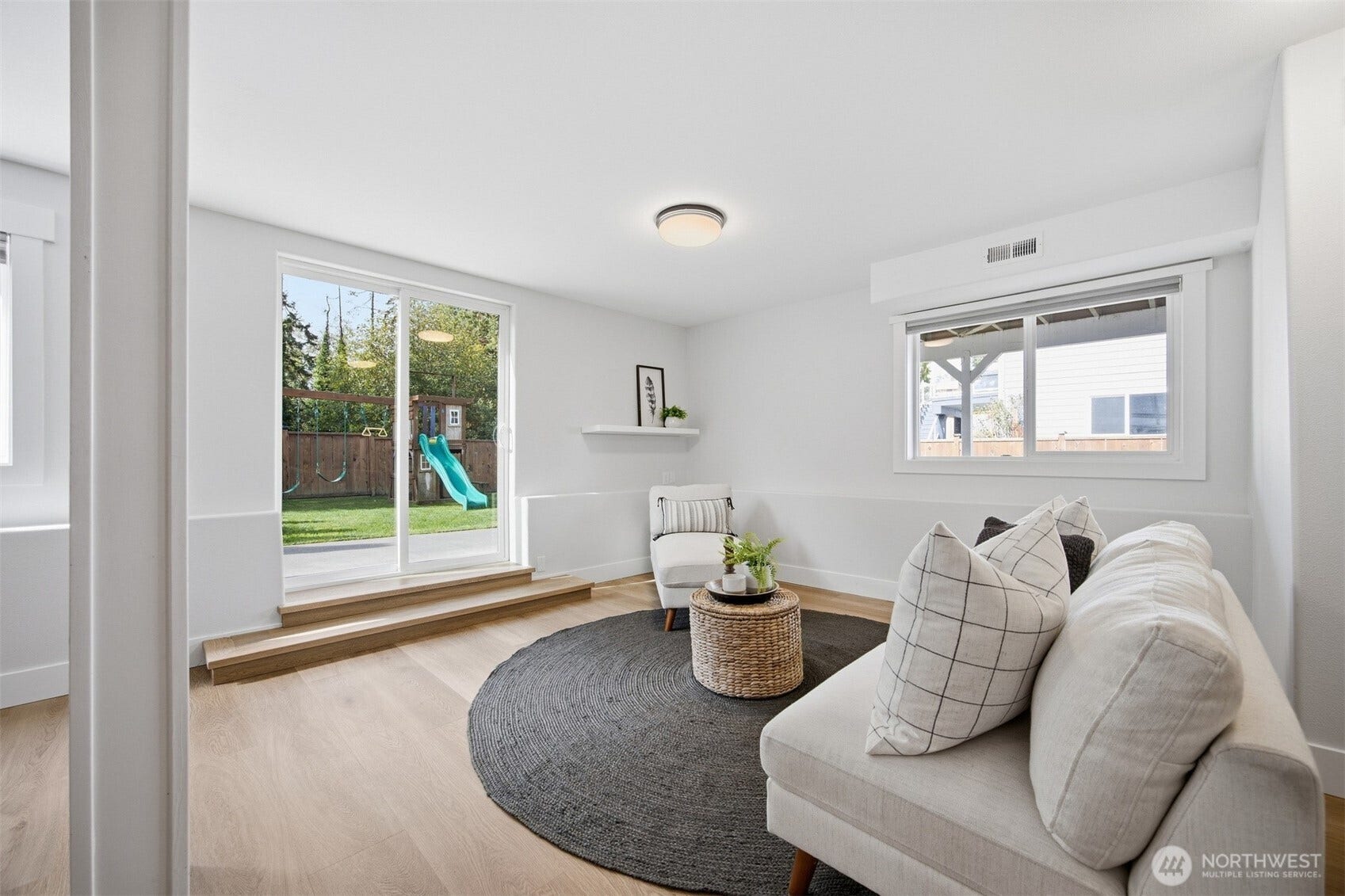 8153 Comox Road, Blaine, WA 98230