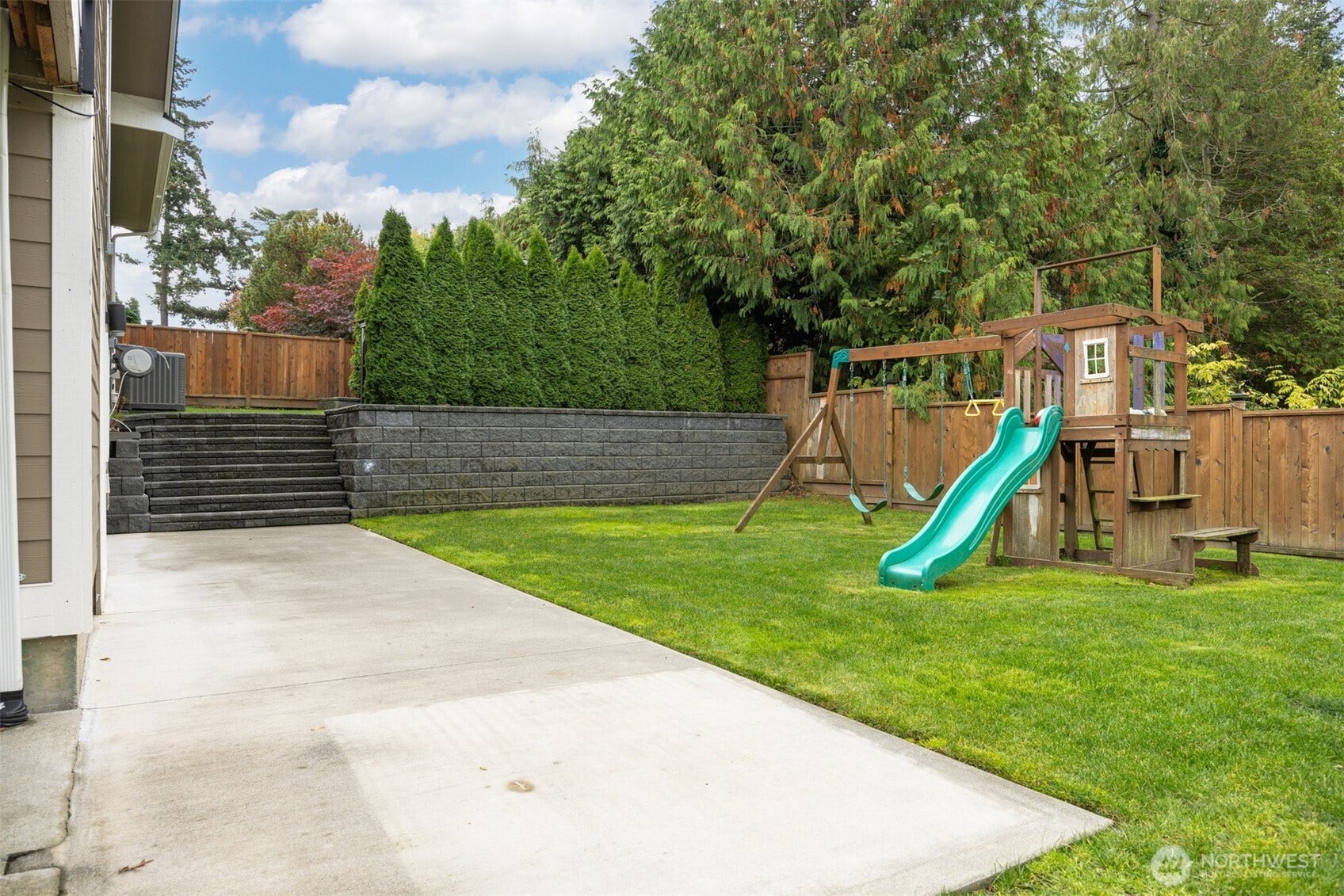 8153 Comox Road, Blaine, WA 98230