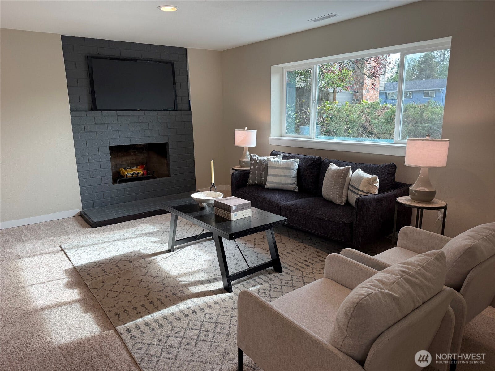 14610 198th Street SE, Renton, WA 98058 14610 198th Street SE, Renton, WA 98058