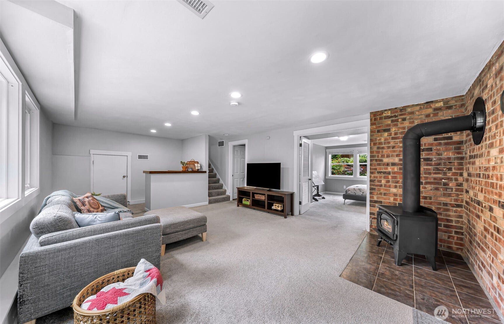 19115 104th Avenue NE, Bothell, WA 98011 19115 104th Avenue NE, Bothell, WA 98011