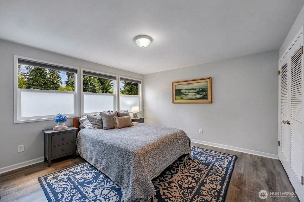 19115 104th Avenue NE, Bothell, WA 98011 19115 104th Avenue NE, Bothell, WA 98011