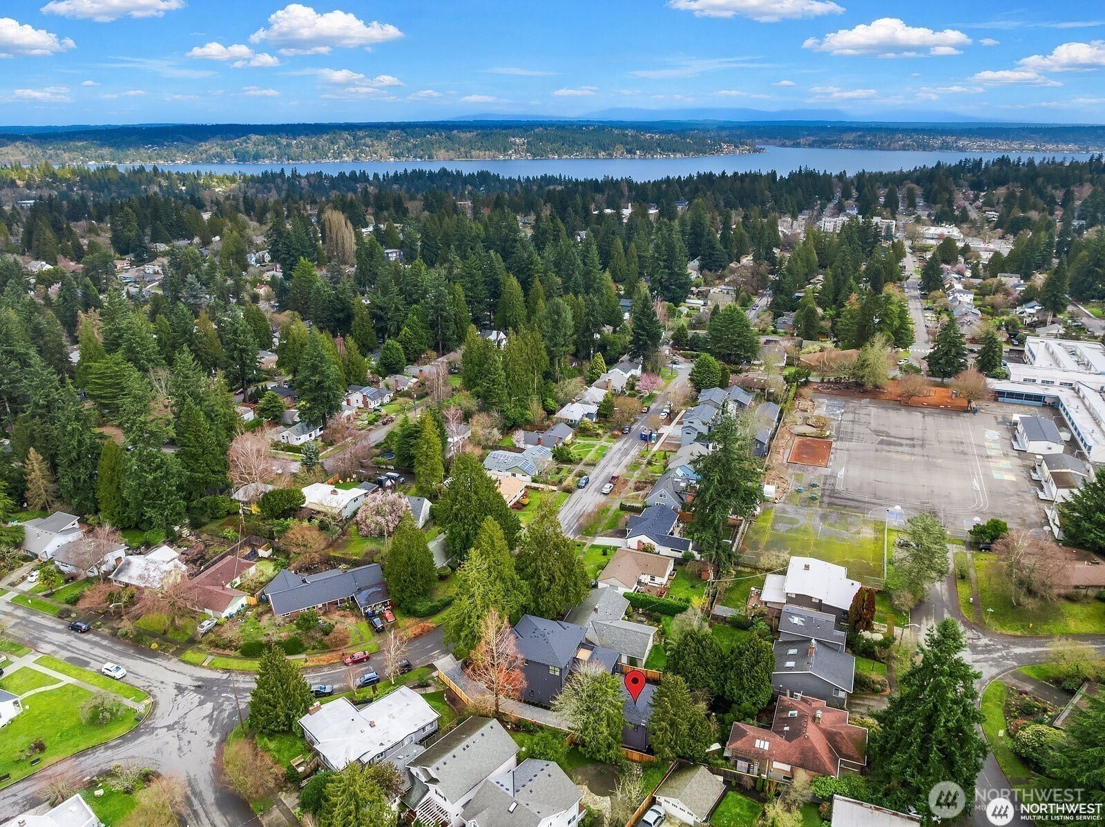 2615 NE 87th Street, Seattle, WA 98115 2615 NE 87th Street, Seattle, WA 98115
