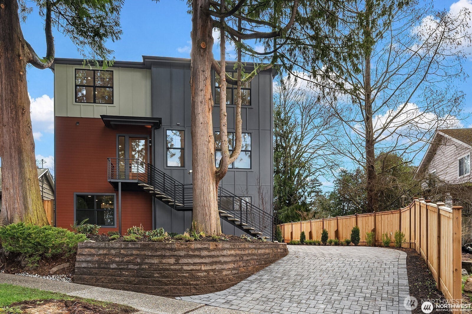 2615 NE 87th Street, Seattle, WA 98115 2615 NE 87th Street, Seattle, WA 98115