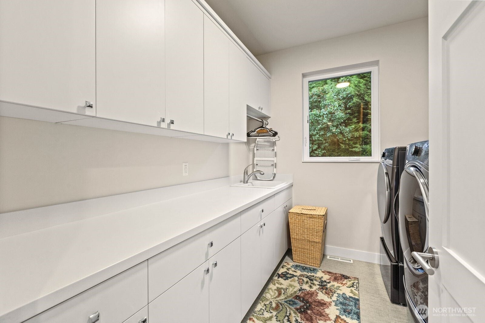 1525 36th Avenue S, Seattle, WA 98144 1525 36th Avenue S, Seattle, WA 98144