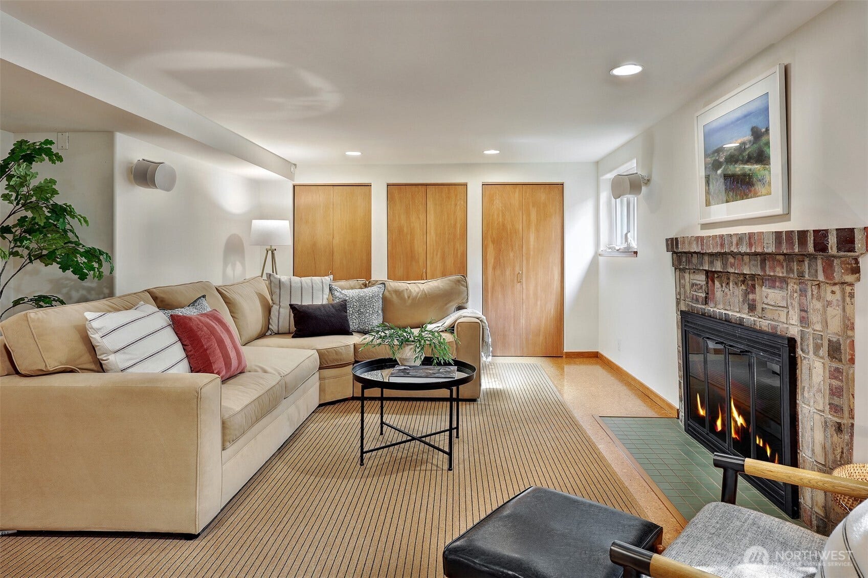 6049 Princeton Avenue NE, Seattle, WA 98115 6049 Princeton Avenue NE, Seattle, WA 98115