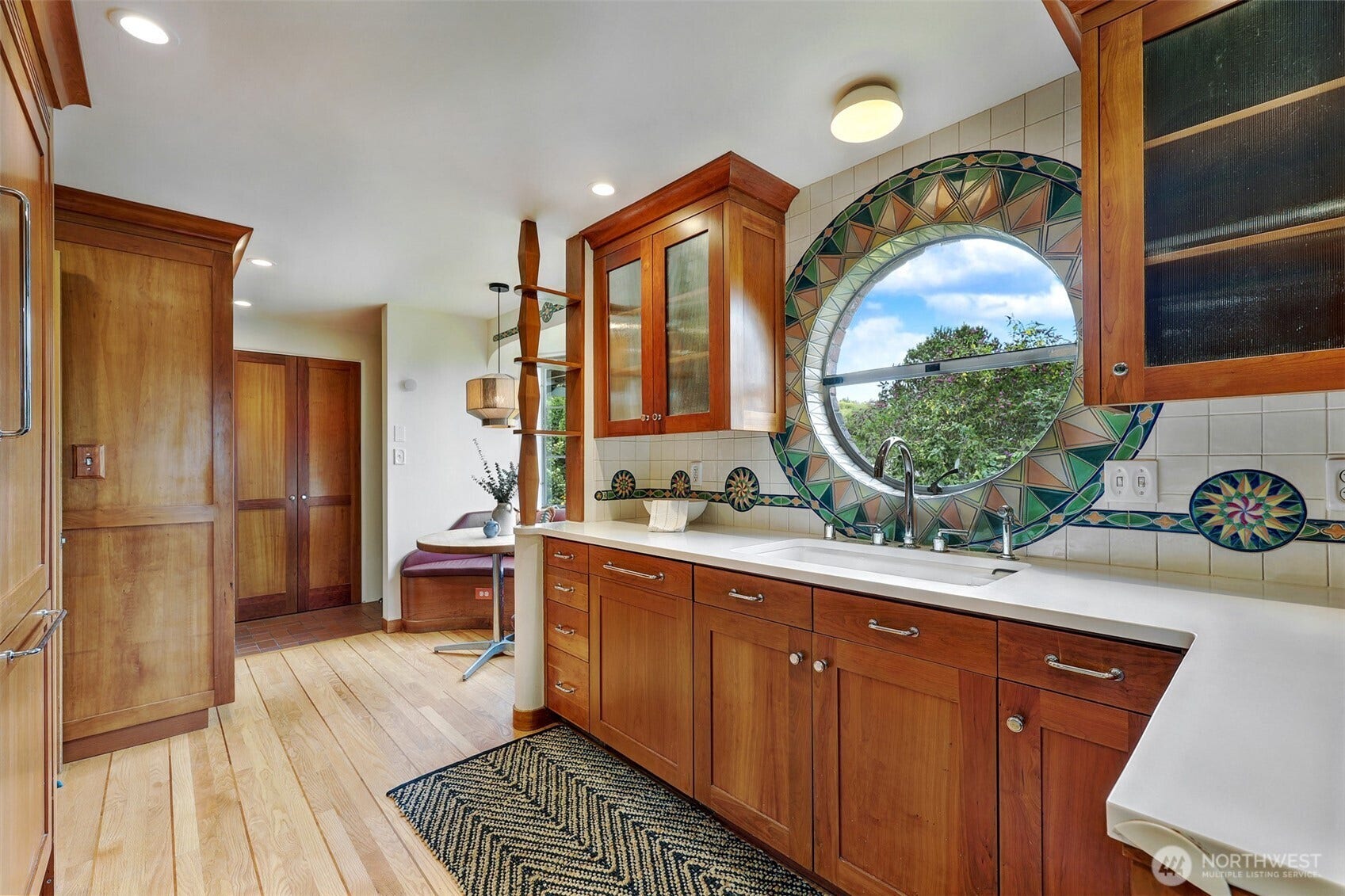 6049 Princeton Avenue NE, Seattle, WA 98115 6049 Princeton Avenue NE, Seattle, WA 98115