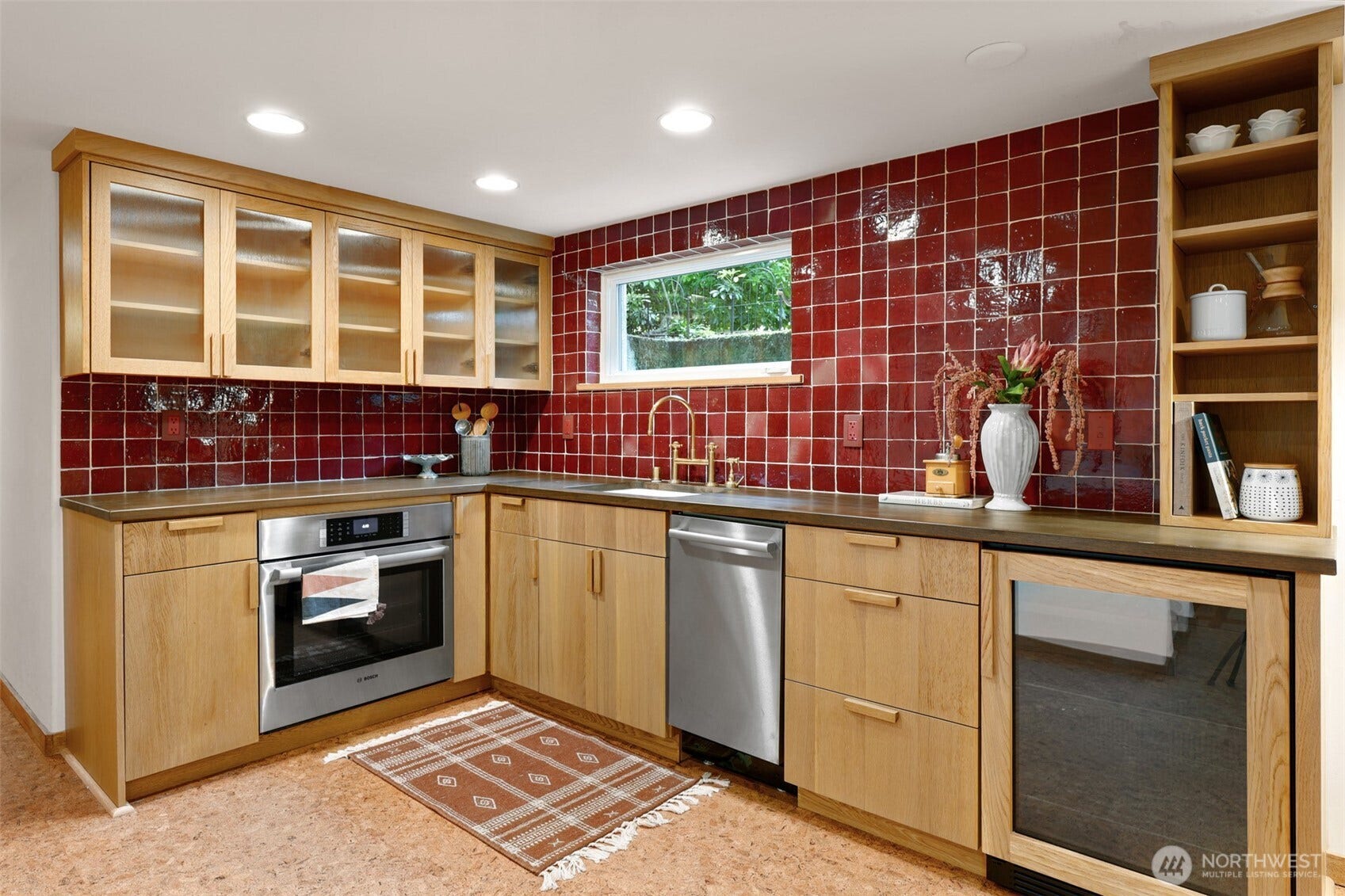6049 Princeton Avenue NE, Seattle, WA 98115 6049 Princeton Avenue NE, Seattle, WA 98115