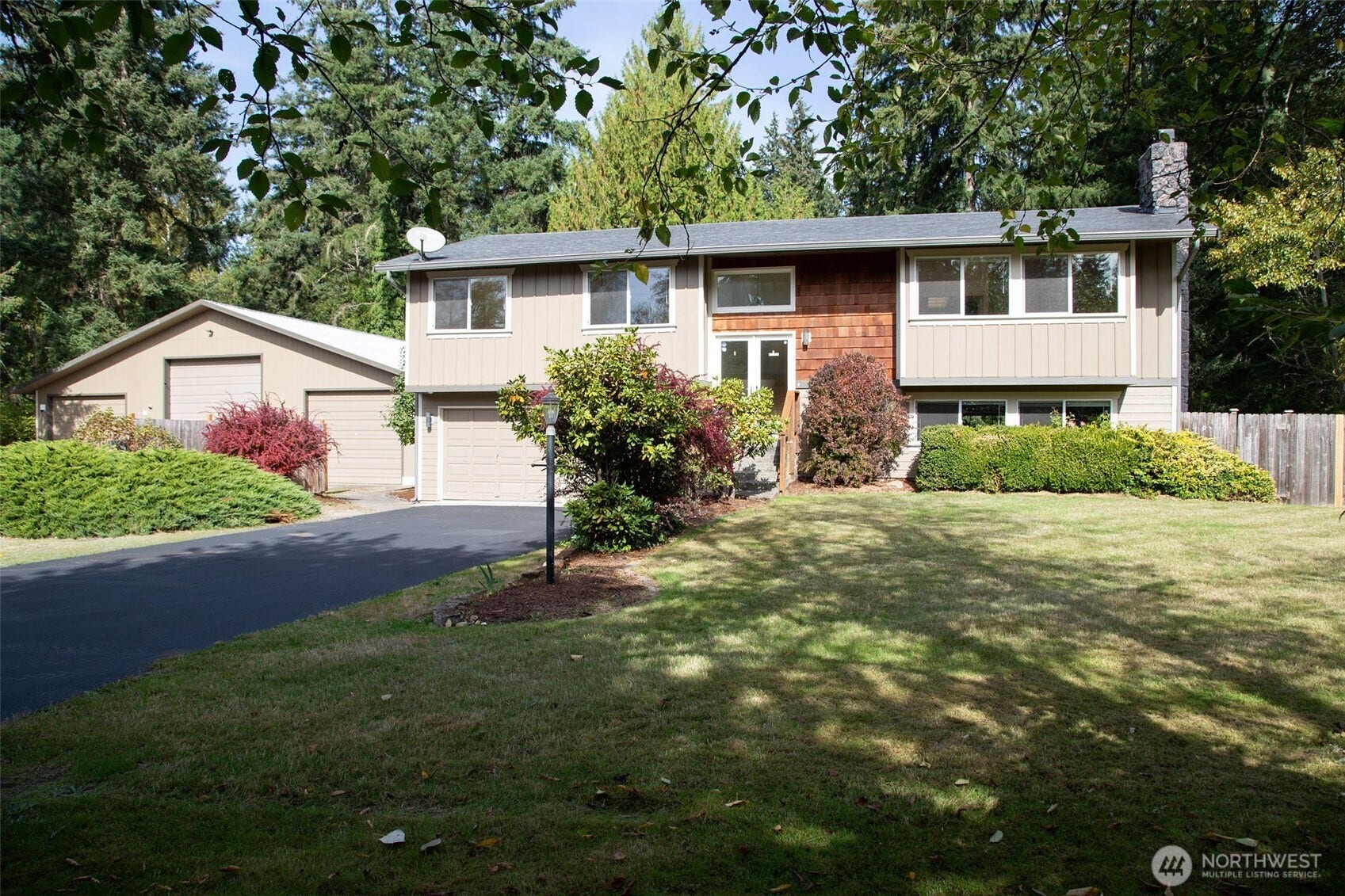 5919 156th Street Ct E, Puyallup, WA 98375