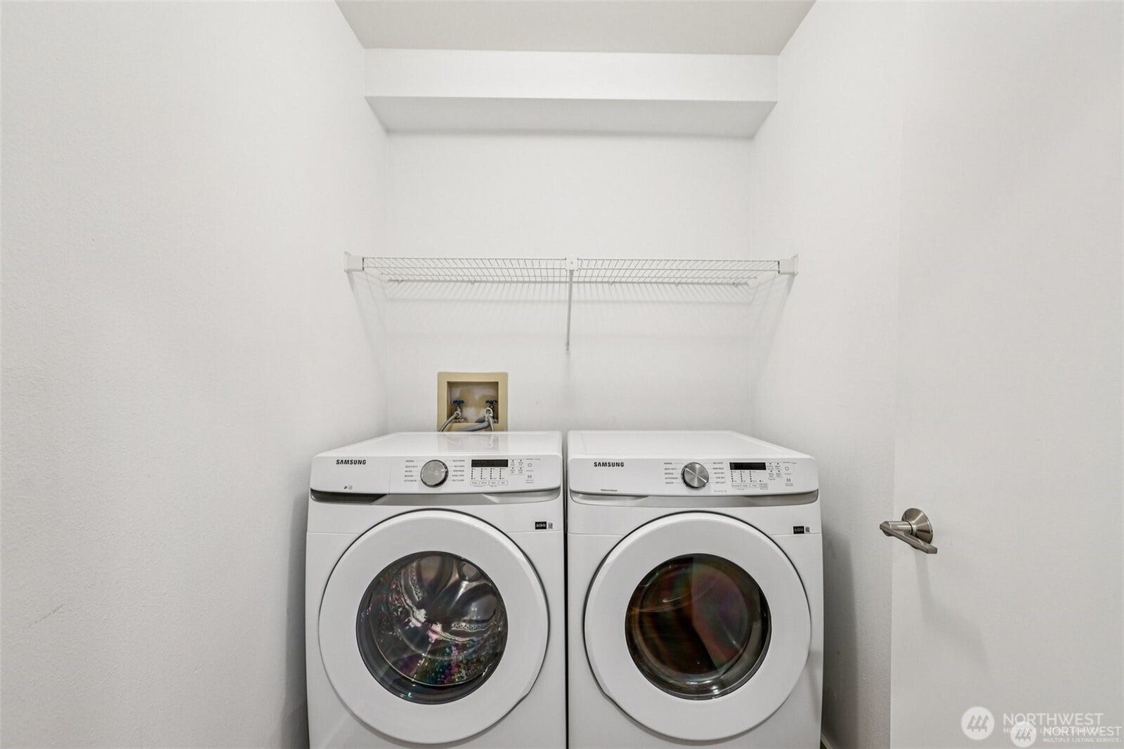 1425 Dexter Avenue N, #611, Seattle, WA 98109 1425 Dexter Avenue N, #611, Seattle, WA 98109