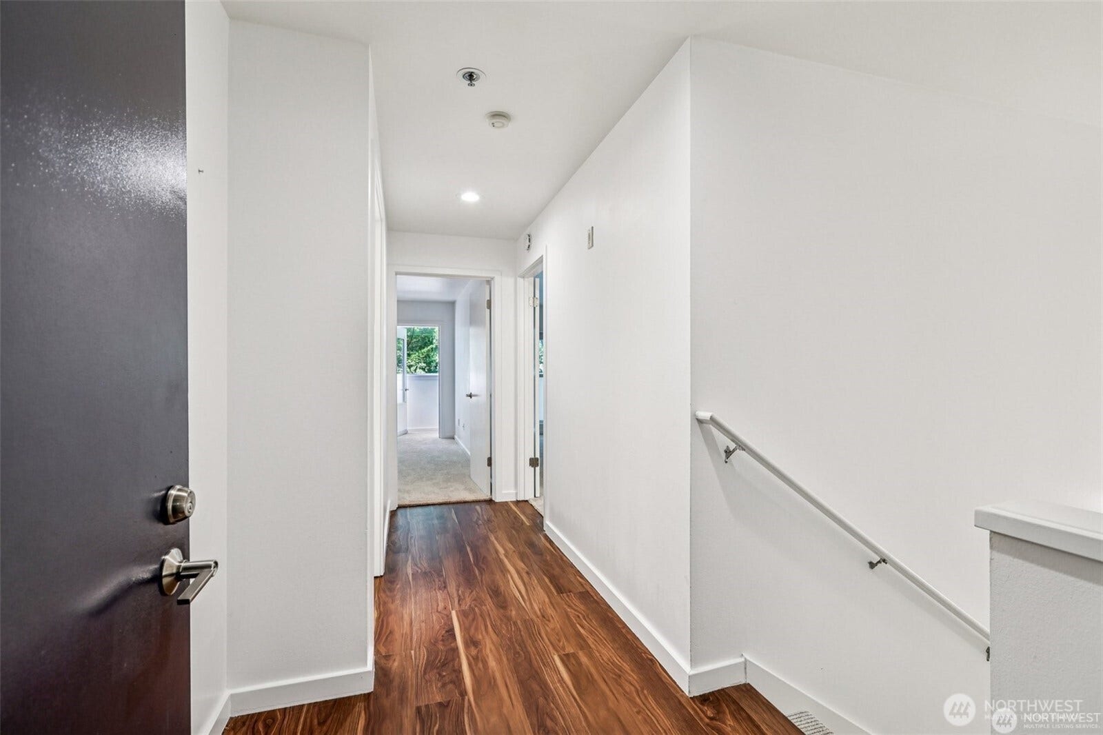 1425 Dexter Avenue N, #611, Seattle, WA 98109 1425 Dexter Avenue N, #611, Seattle, WA 98109