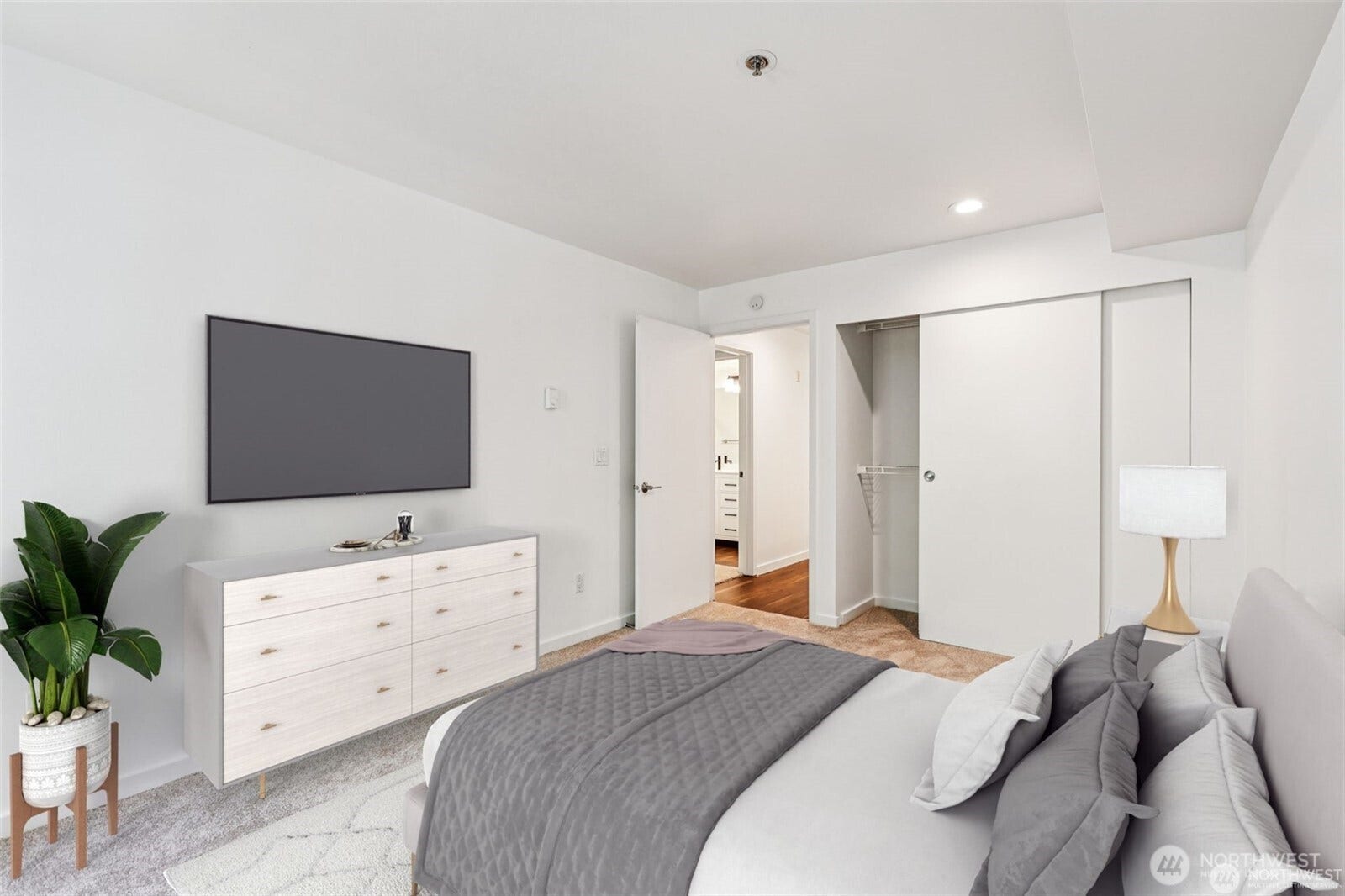 1425 Dexter Avenue N, #611, Seattle, WA 98109 1425 Dexter Avenue N, #611, Seattle, WA 98109