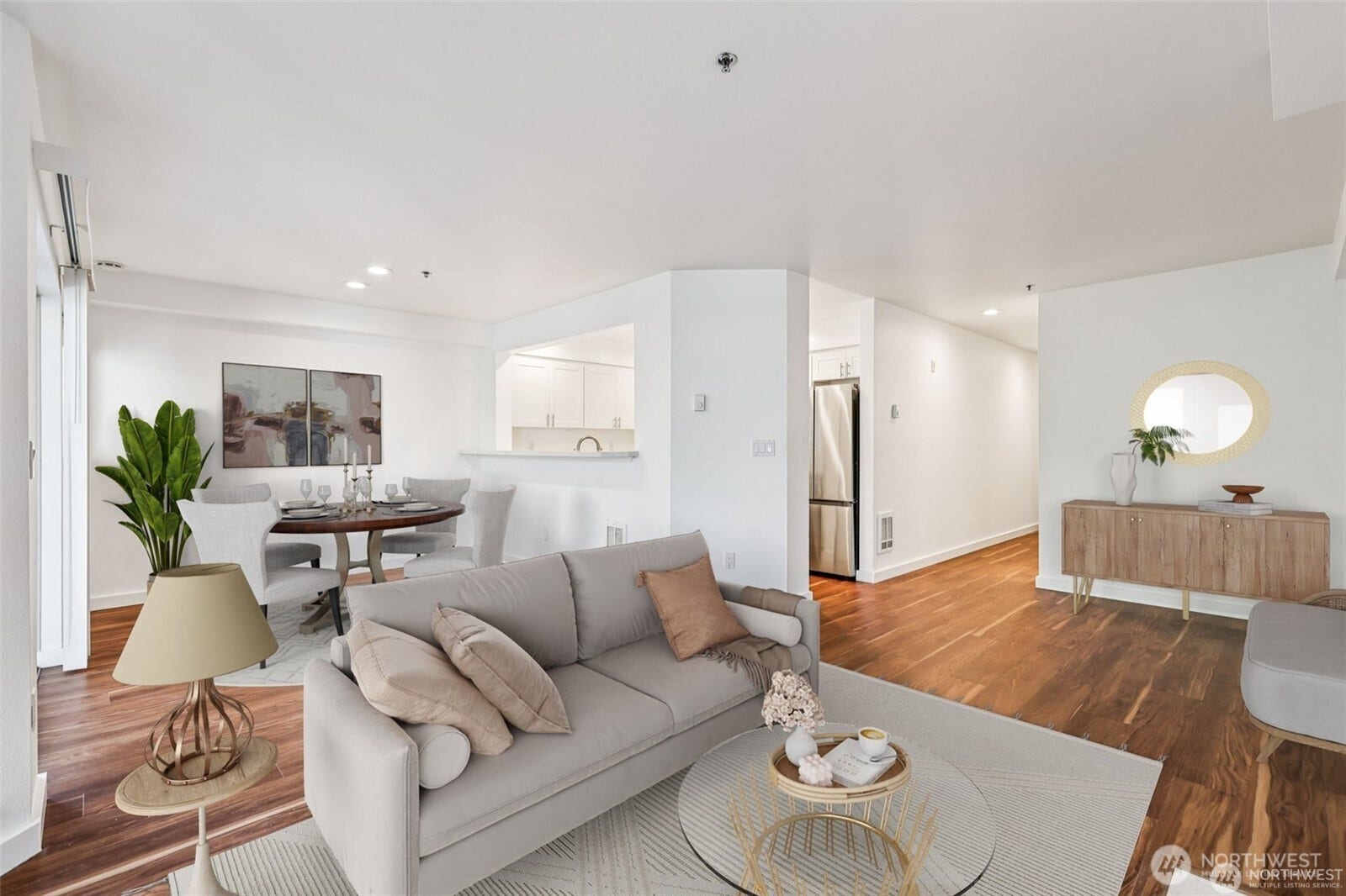 1425 Dexter Avenue N, #611, Seattle, WA 98109 1425 Dexter Avenue N, #611, Seattle, WA 98109