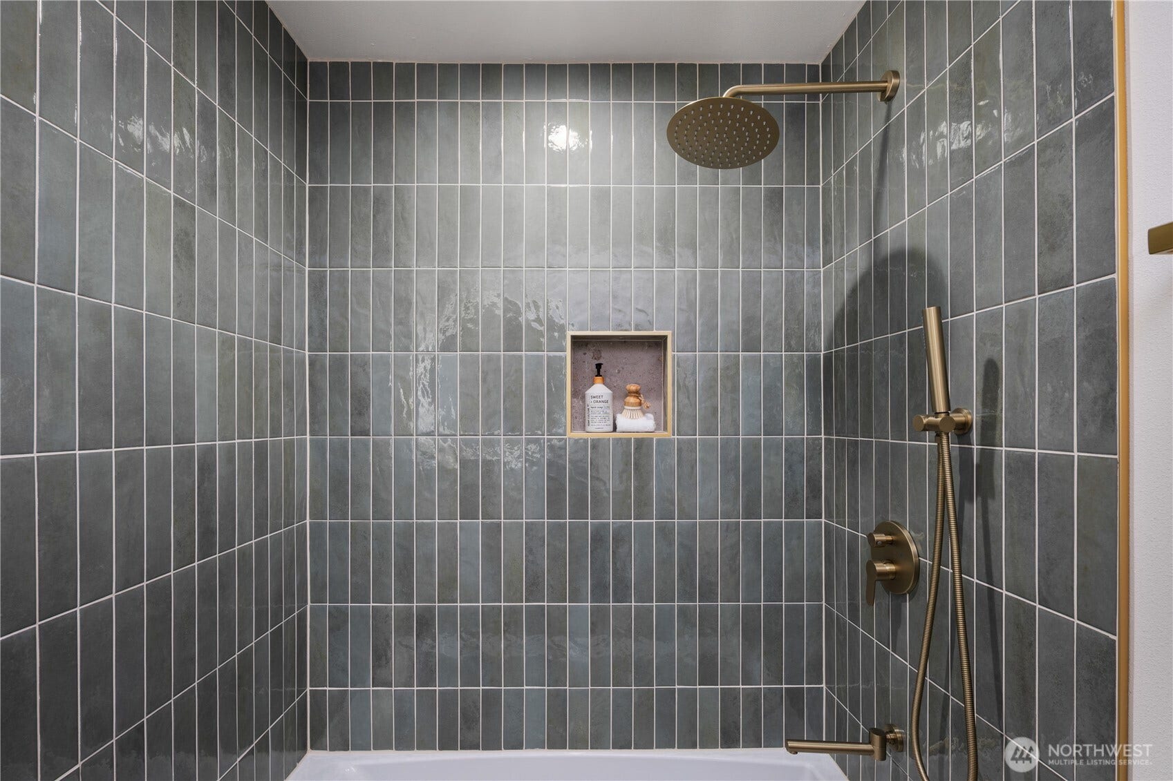 25510 SE 159th Street, Issaquah, WA 98027 25510 SE 159th Street, Issaquah, WA 98027