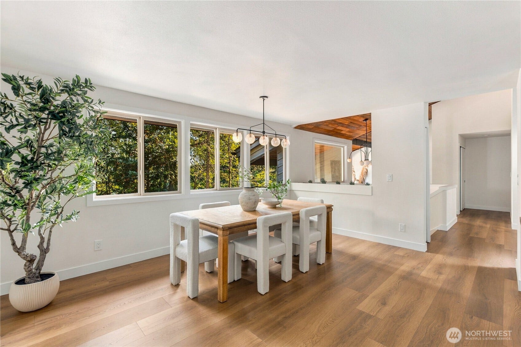 25510 SE 159th Street, Issaquah, WA 98027 25510 SE 159th Street, Issaquah, WA 98027
