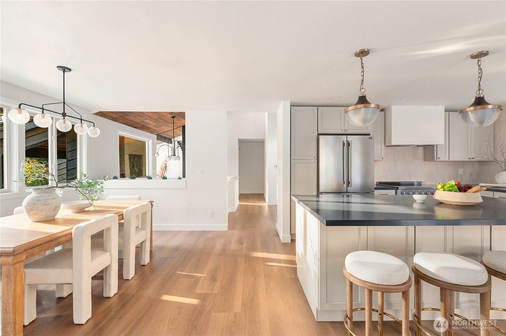 25510 SE 159th Street, Issaquah, WA 98027 25510 SE 159th Street, Issaquah, WA 98027