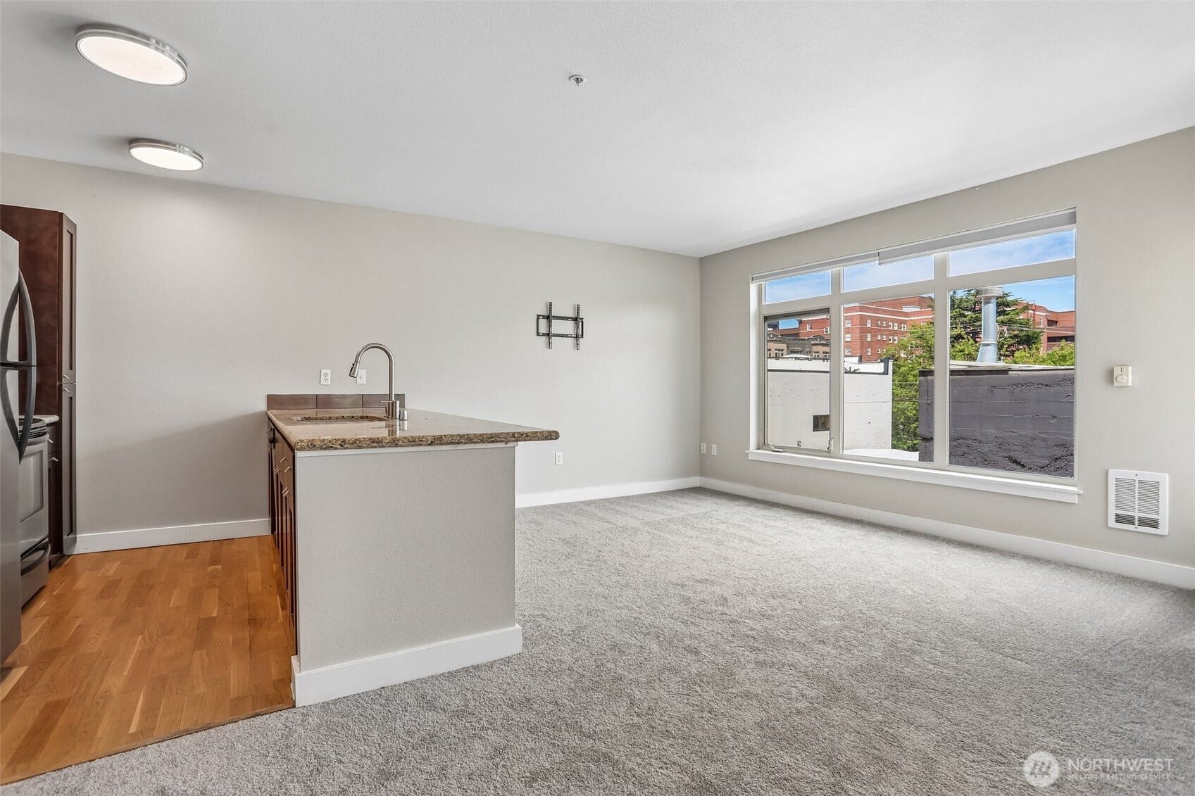 1610 Belmont Avenue, #515, Seattle, WA 98122