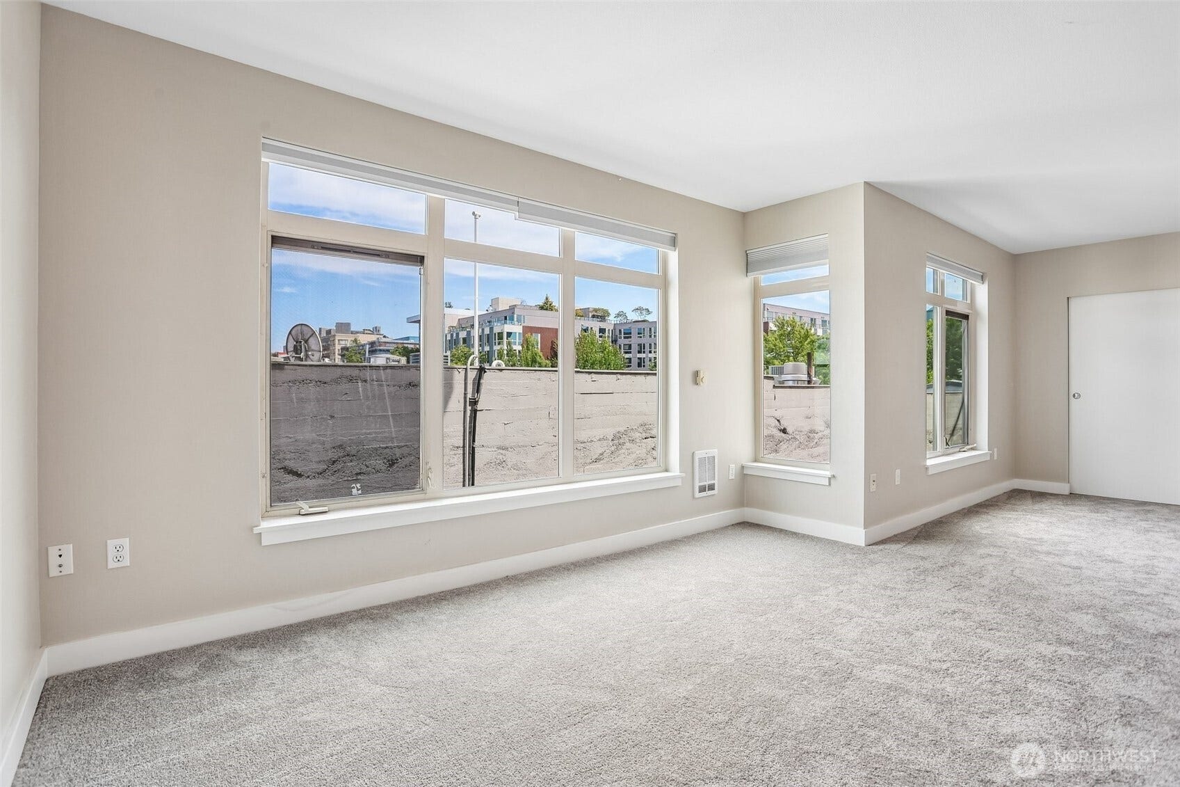 1610 Belmont Avenue, #515, Seattle, WA 98122