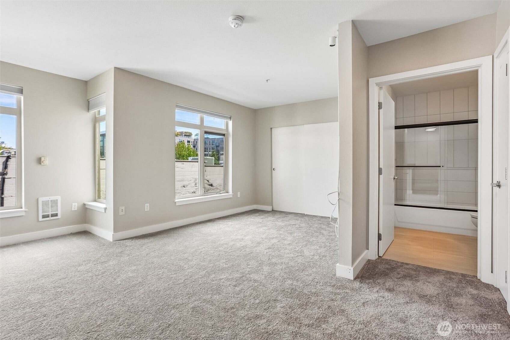 1610 Belmont Avenue, #515, Seattle, WA 98122