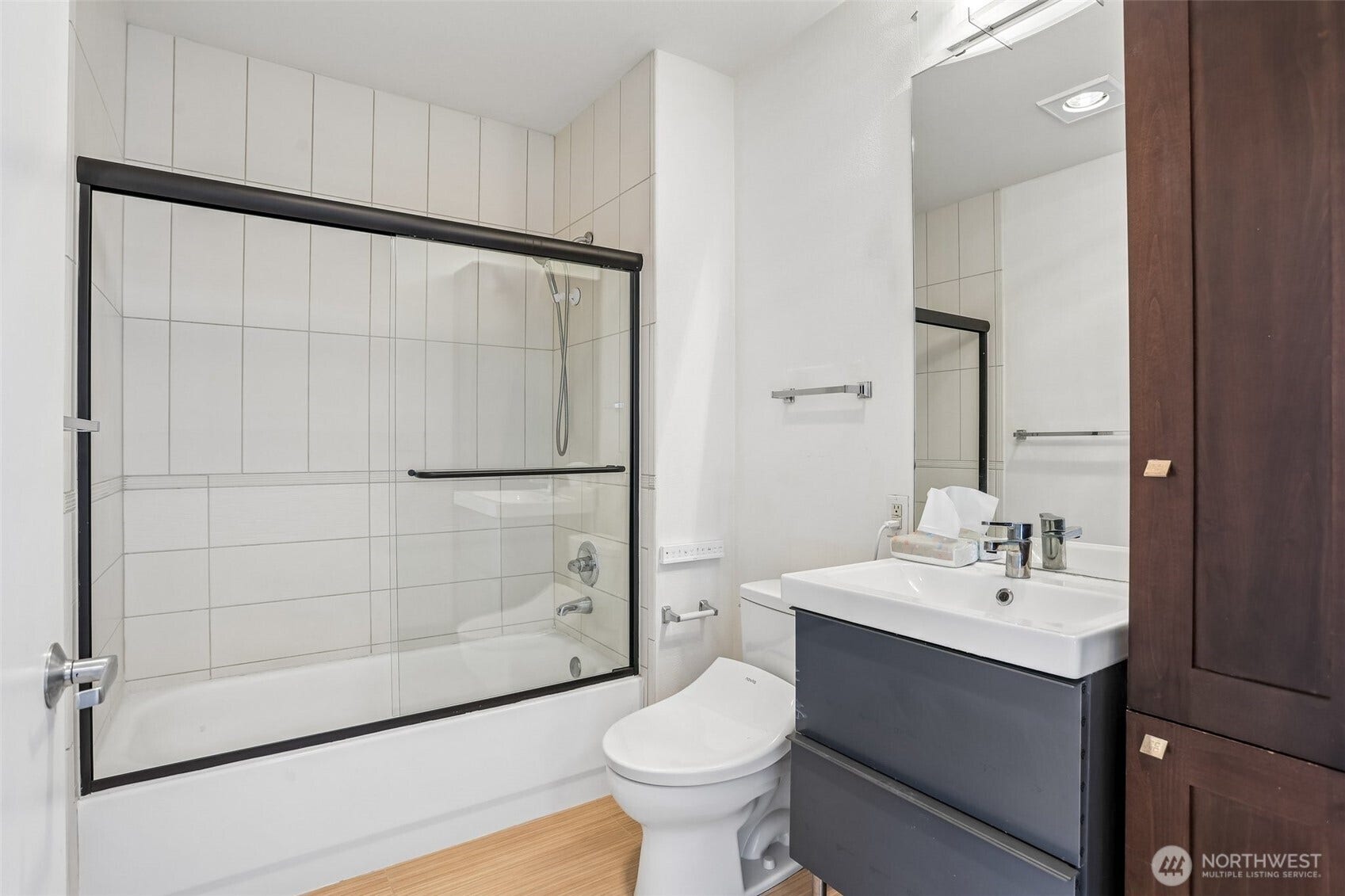 1610 Belmont Avenue, #515, Seattle, WA 98122