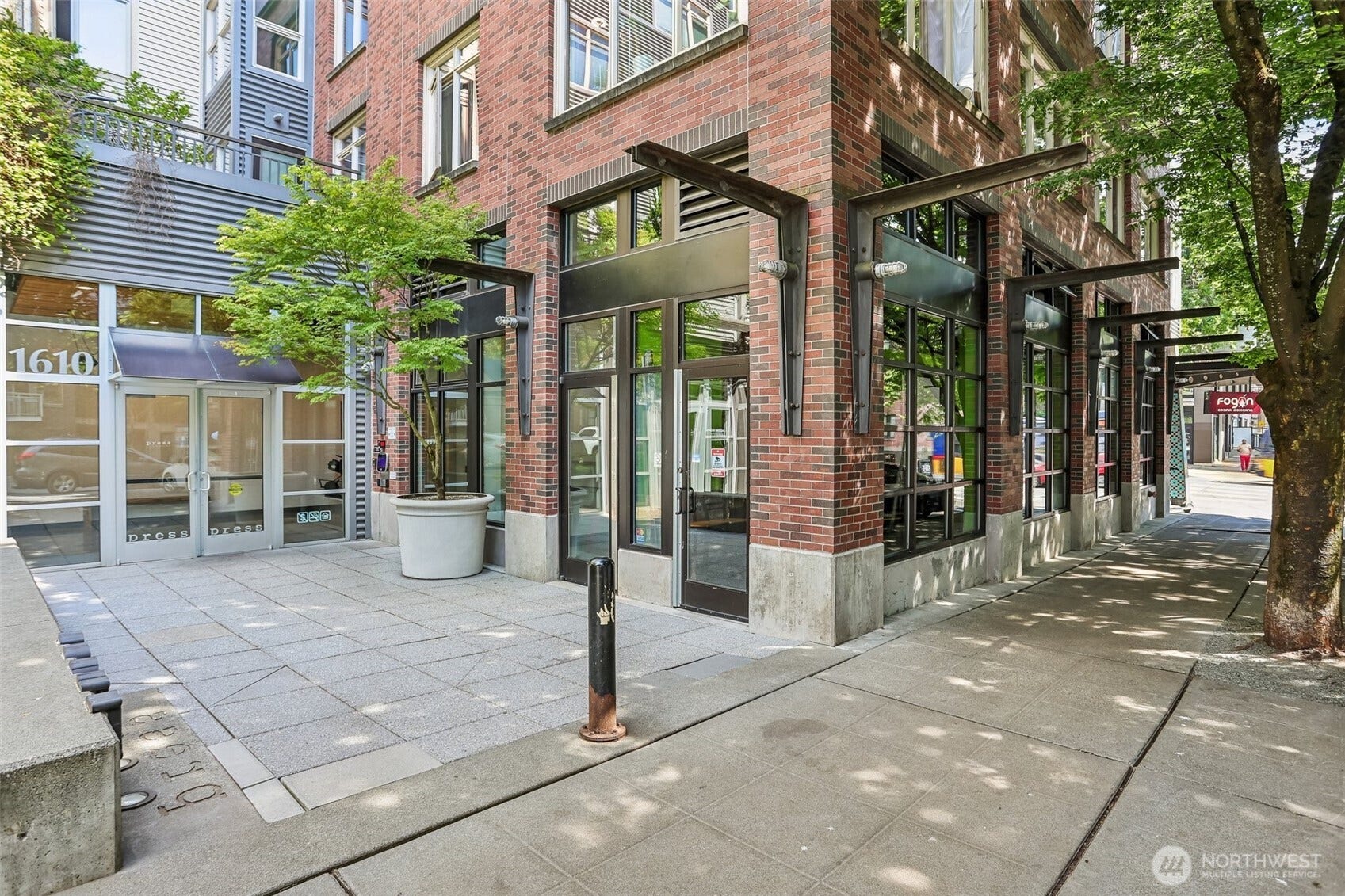 1610 Belmont Avenue, #515, Seattle, WA 98122