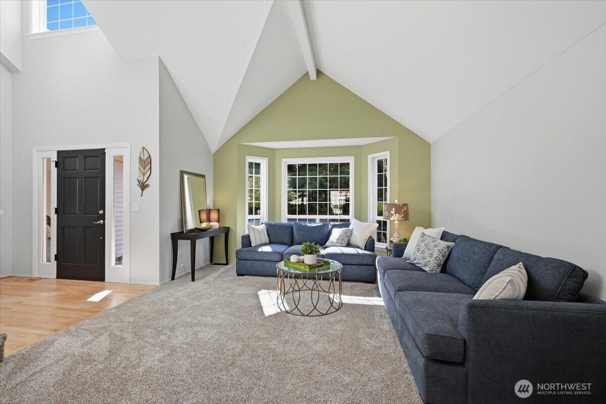 3623 125th Place SE, Everett, WA 98208 Formal living room.