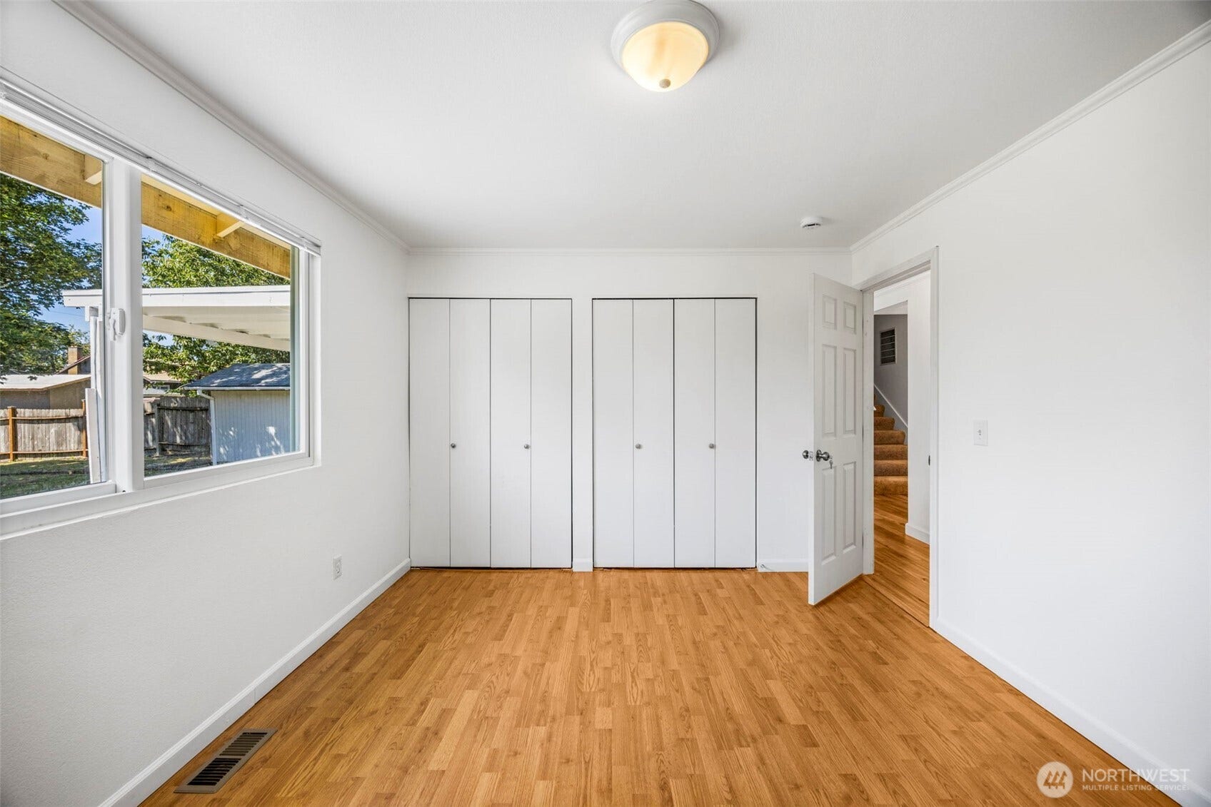 2825 I Street SE, Auburn, WA 98002 2825 I Street SE, Auburn, WA 98002