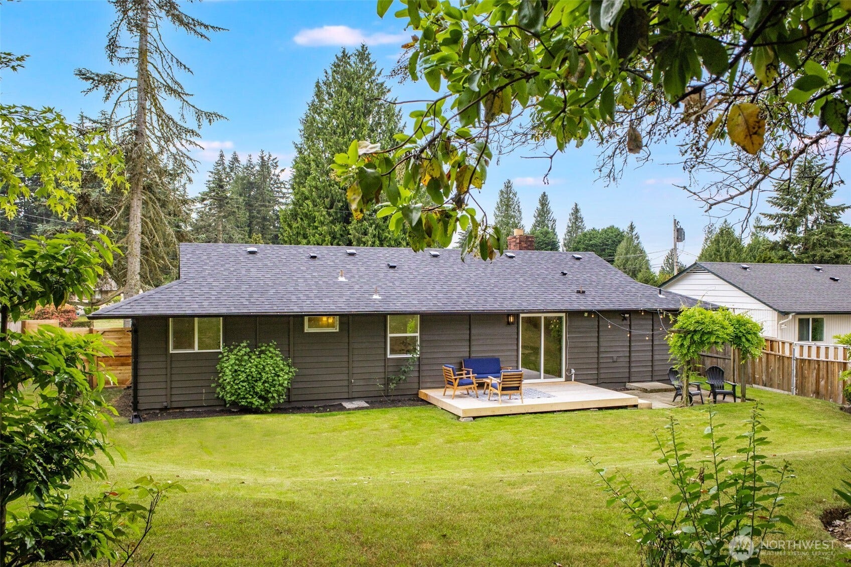 30032 5th Avenue SW, Federal Way, WA 98023