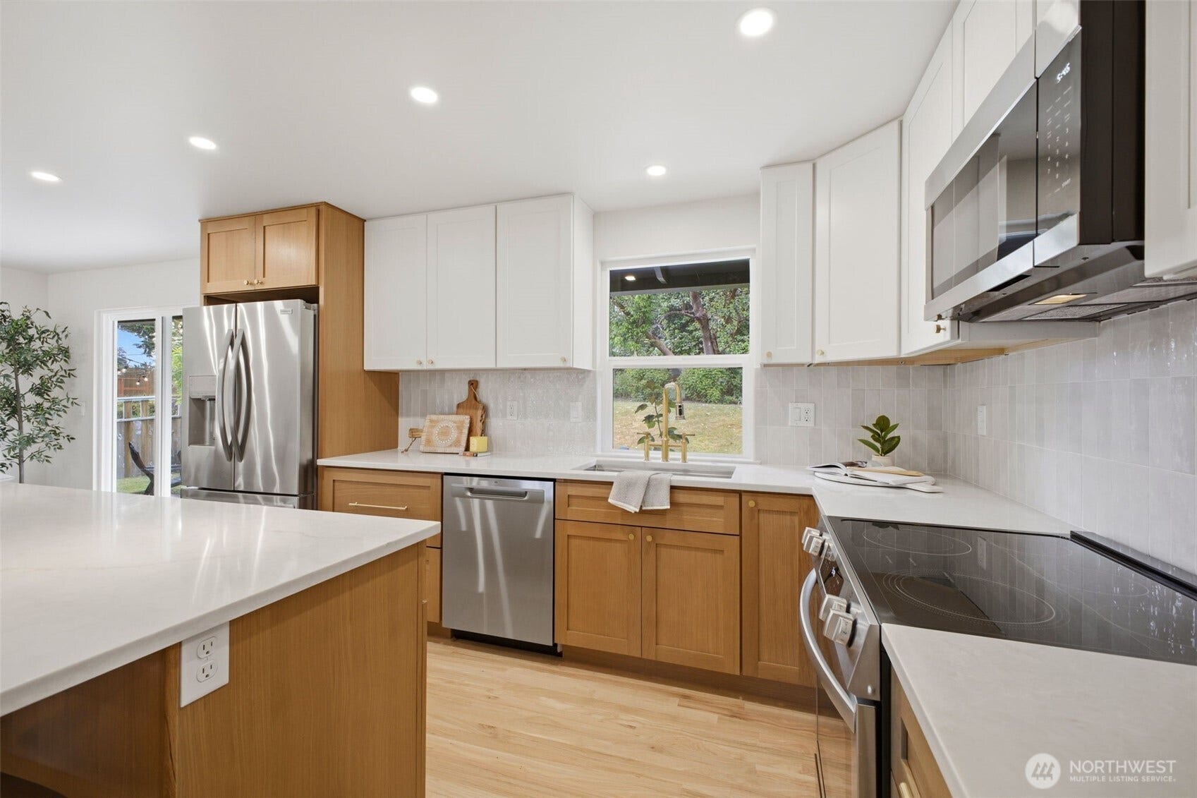 30032 5th Avenue SW, Federal Way, WA 98023