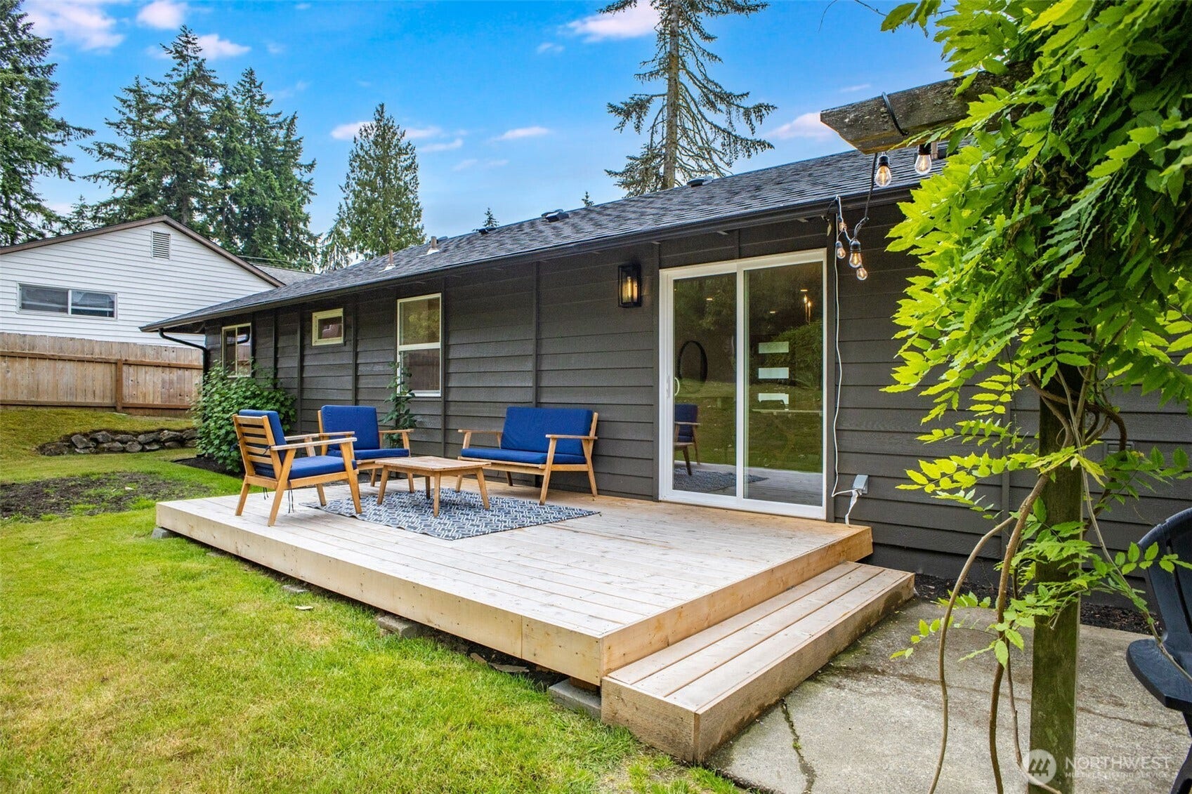 30032 5th Avenue SW, Federal Way, WA 98023
