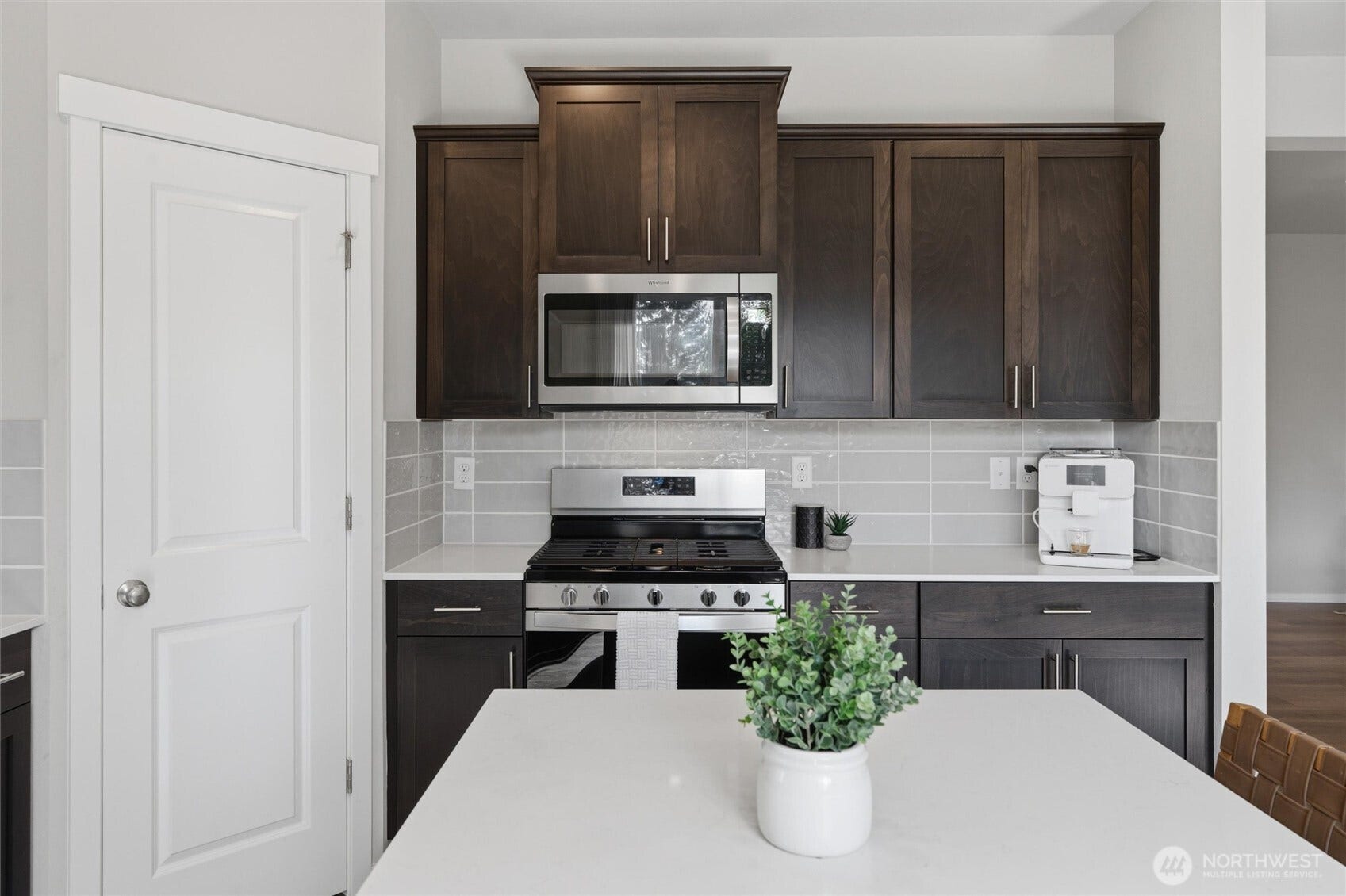 1685 NE Halden Glen Drive, Poulsbo, WA 98370