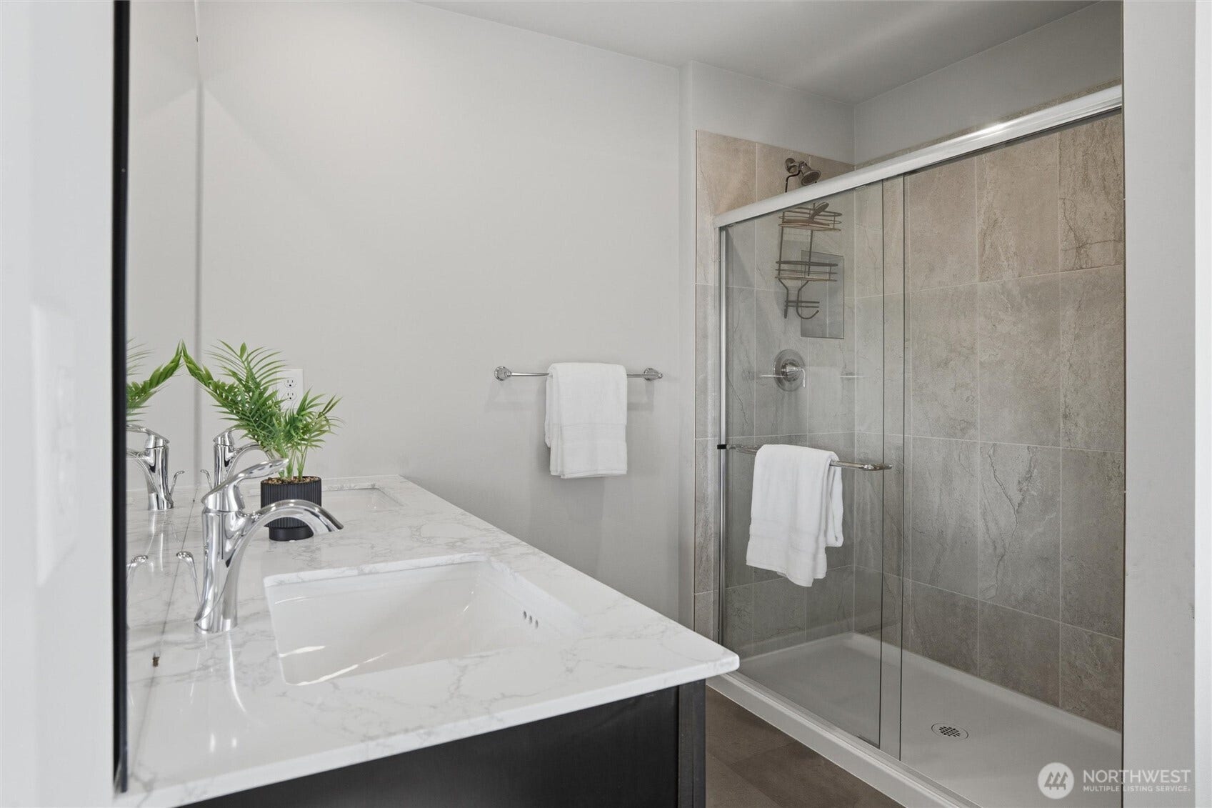1685 NE Halden Glen Drive, Poulsbo, WA 98370