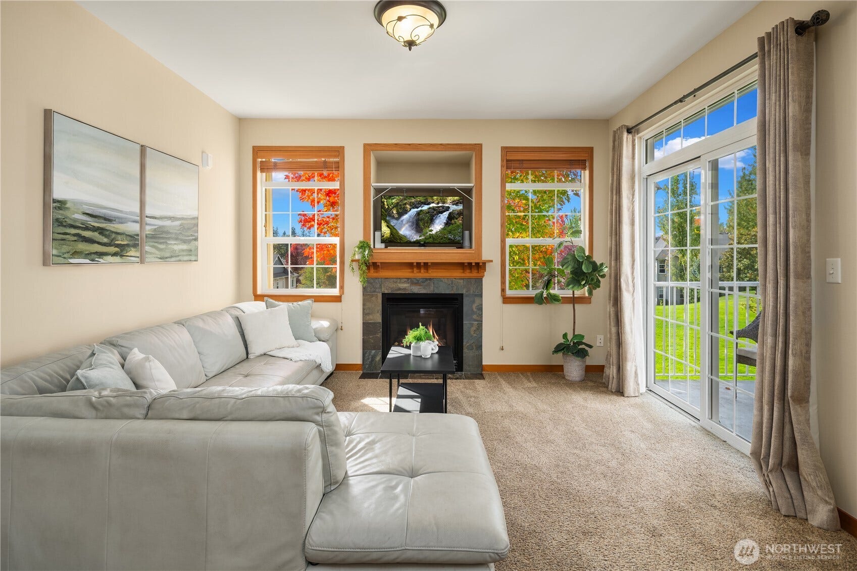 1855 Trossachs Boulevard SE, #2803, Sammamish, WA 98075 1855 Trossachs Boulevard SE, #2803, Sammamish, WA 98075