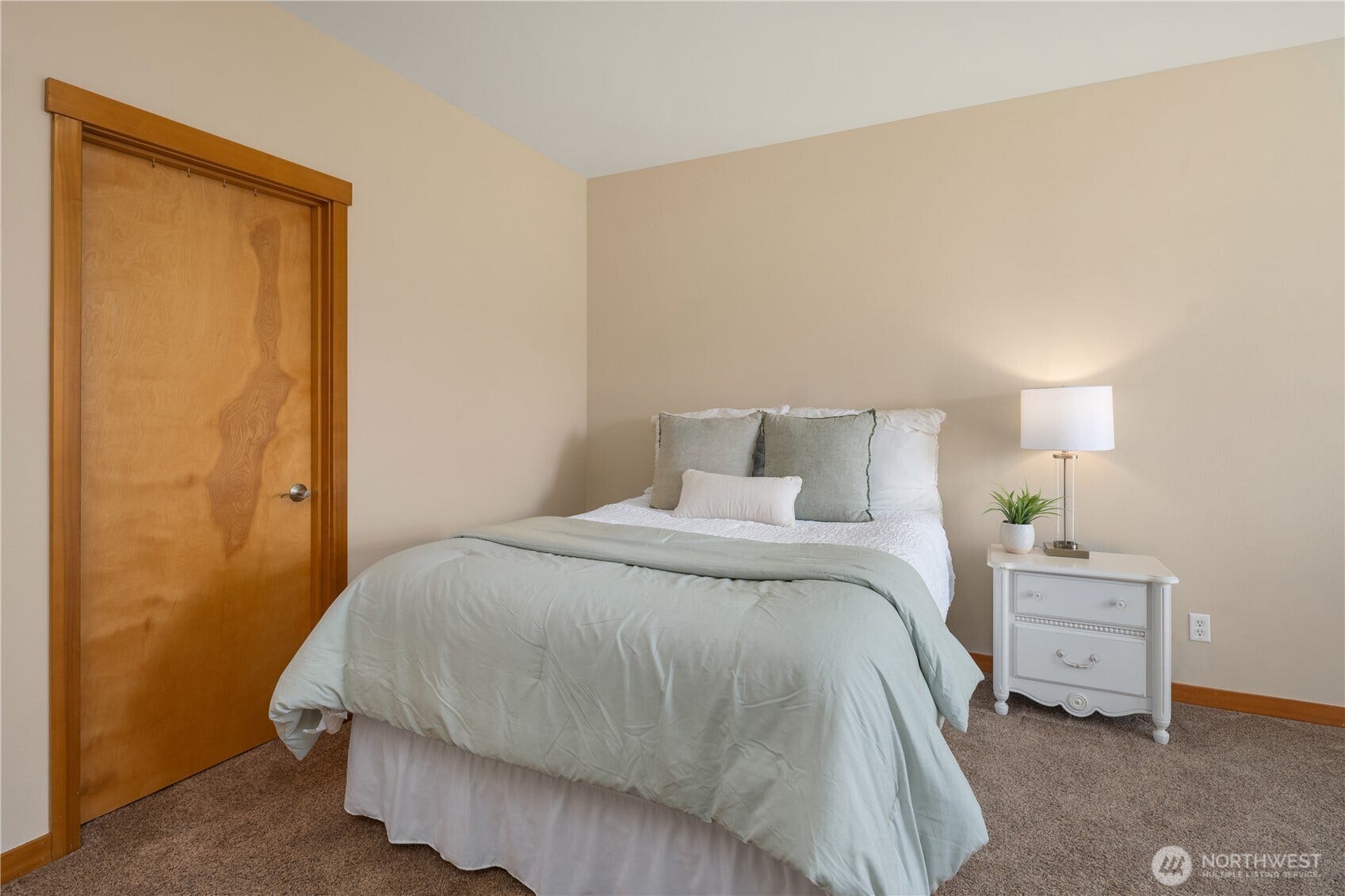 1855 Trossachs Boulevard SE, #2803, Sammamish, WA 98075 1855 Trossachs Boulevard SE, #2803, Sammamish, WA 98075