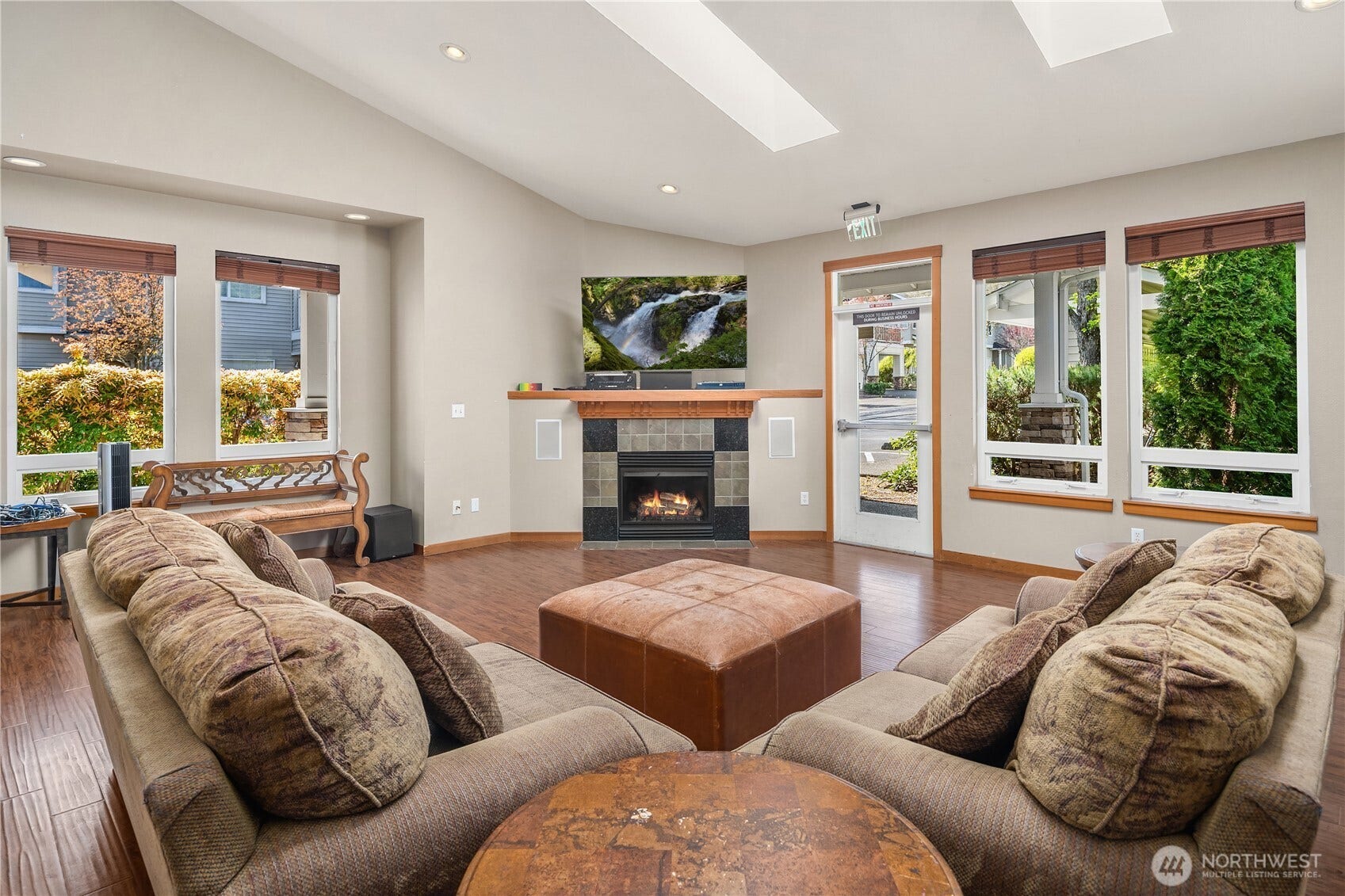 1855 Trossachs Boulevard SE, #2803, Sammamish, WA 98075 1855 Trossachs Boulevard SE, #2803, Sammamish, WA 98075