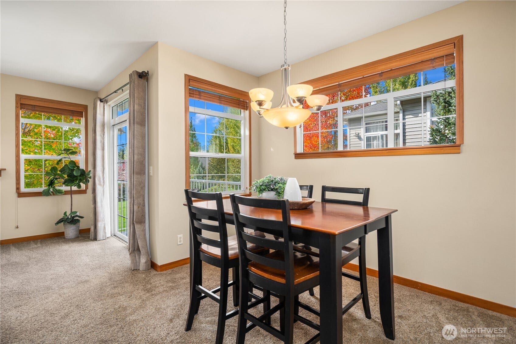 1855 Trossachs Boulevard SE, #2803, Sammamish, WA 98075 1855 Trossachs Boulevard SE, #2803, Sammamish, WA 98075
