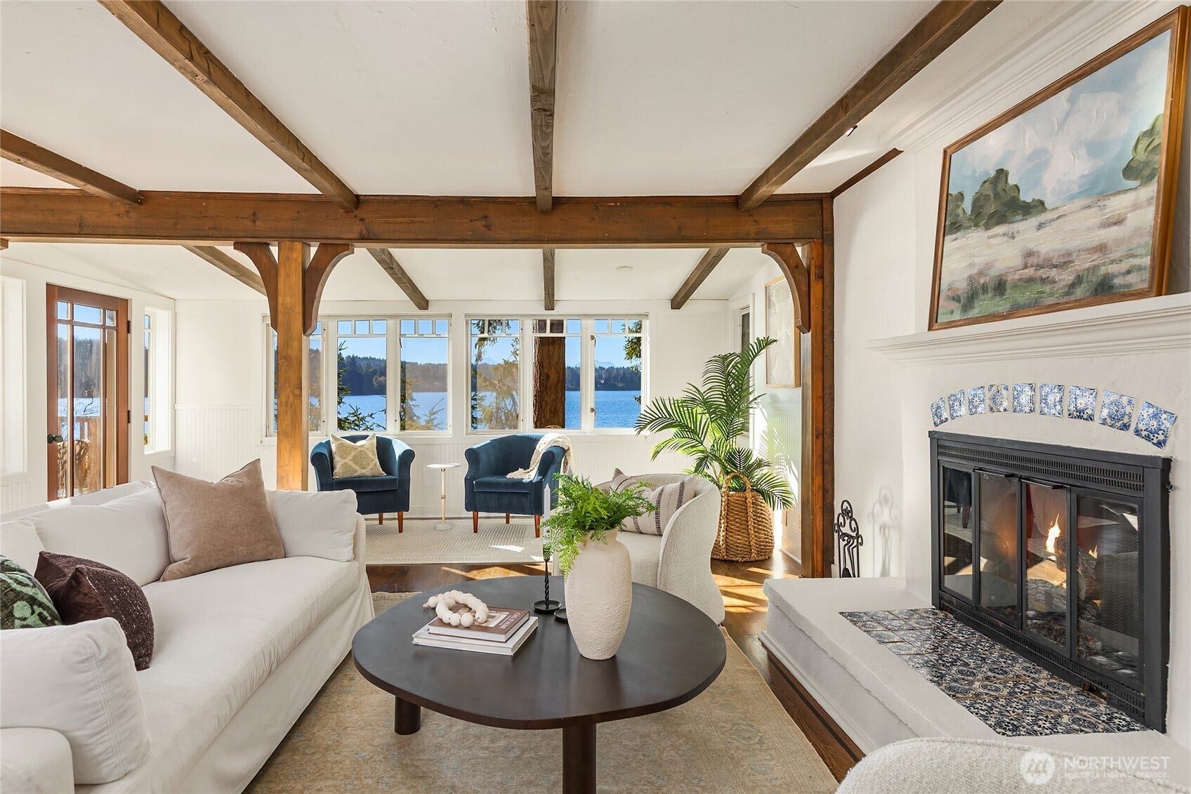 8405 Hansen Road NE, Bainbridge Island, WA 98110 Old world elegance meets the waterfront.