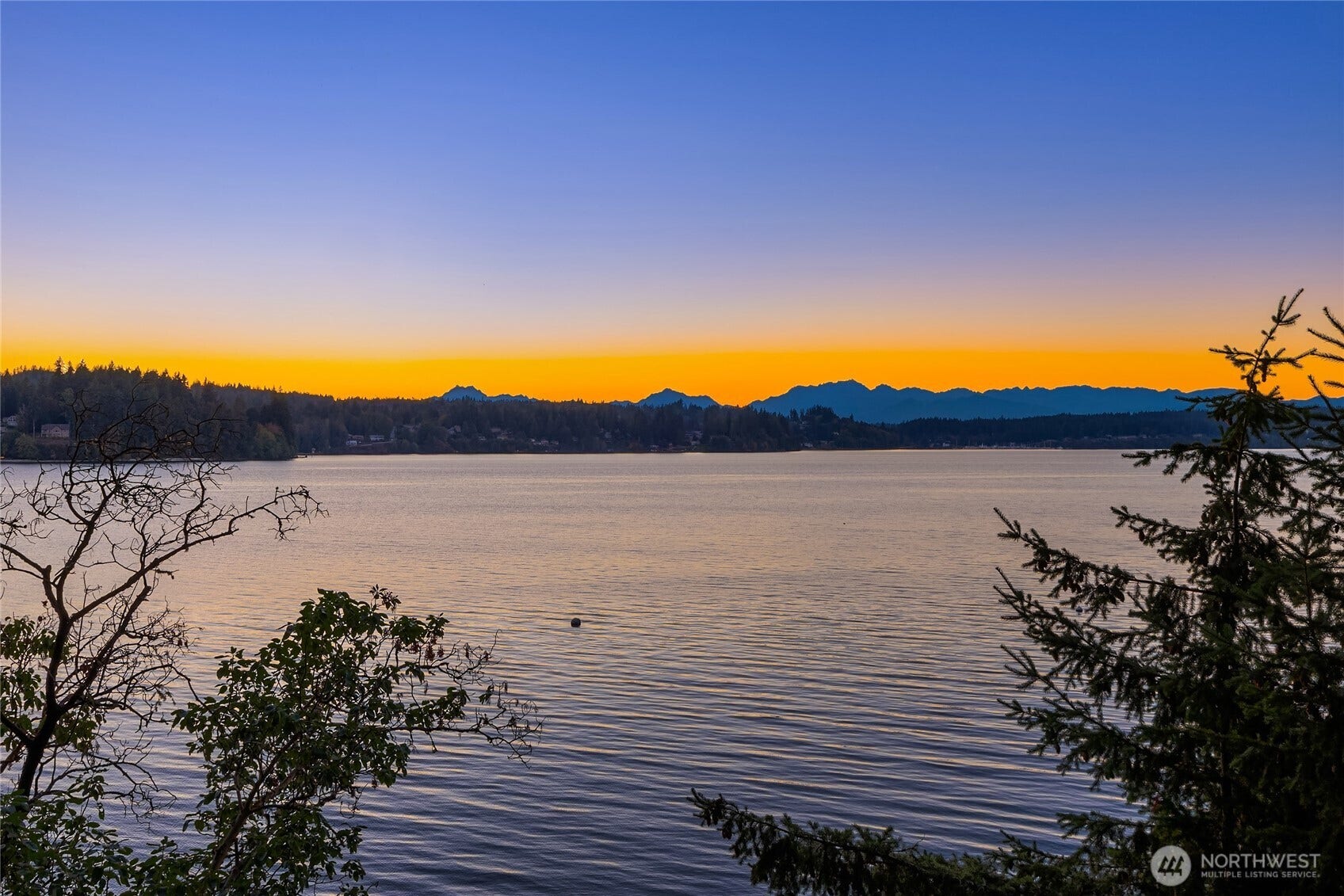 8405 Hansen Road NE, Bainbridge Island, WA 98110 Every moment is awe inspiring.