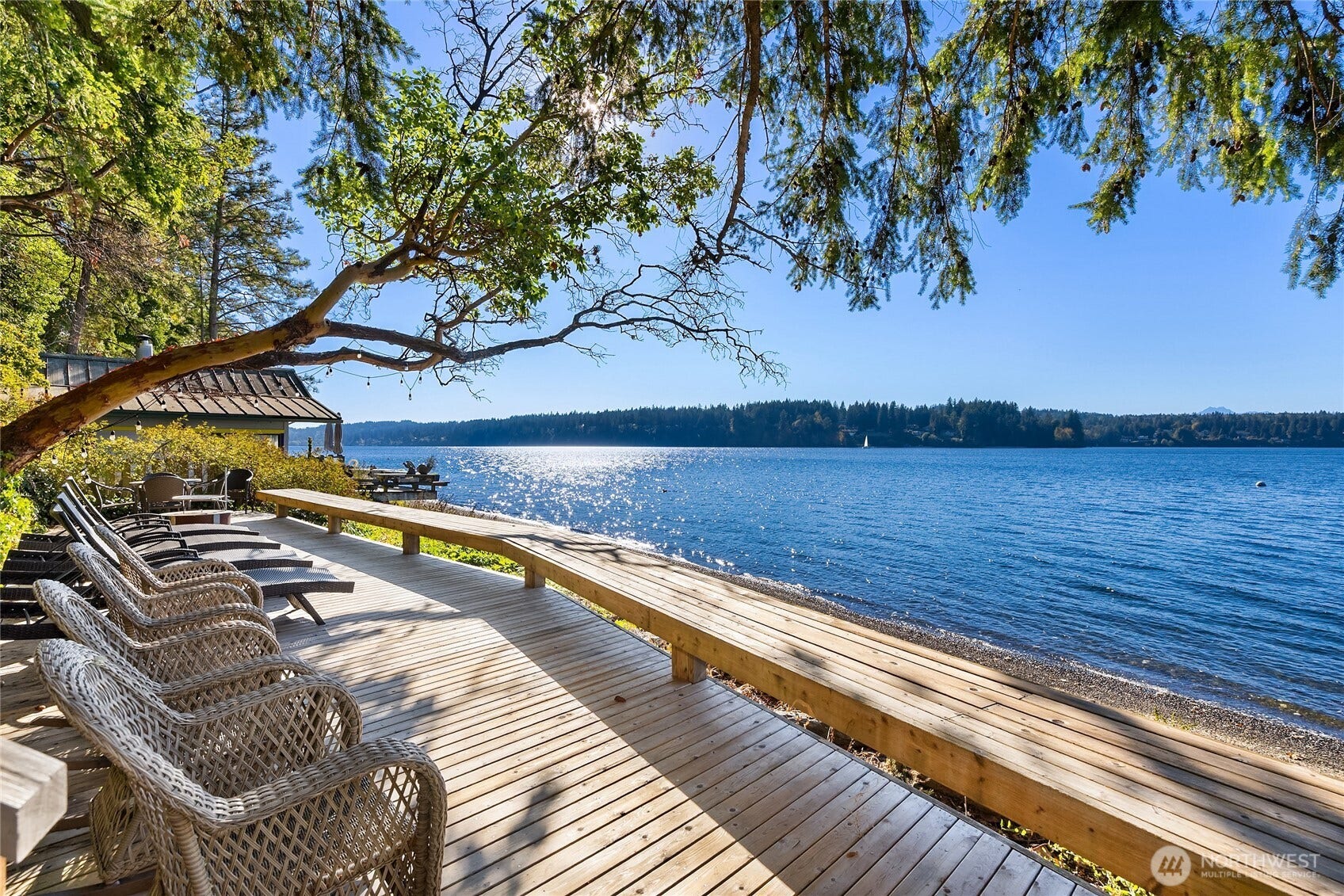 8405 Hansen Road NE, Bainbridge Island, WA 98110 Plenty of space for gathering