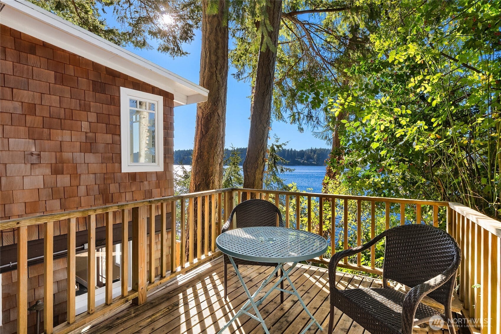 8405 Hansen Road NE, Bainbridge Island, WA 98110 The side deck off the living room