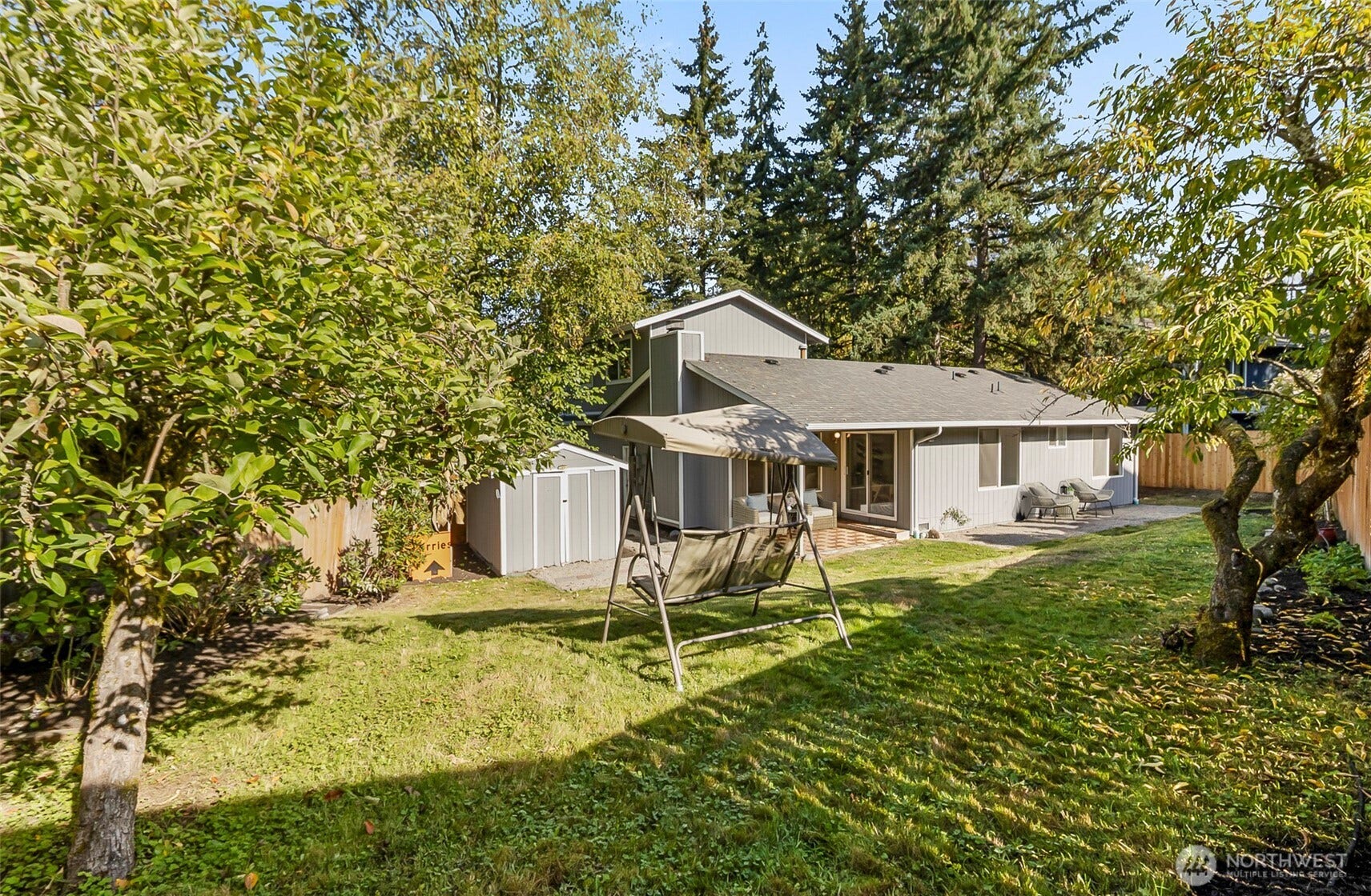 15723 NE 109th Street, Redmond, WA 98052