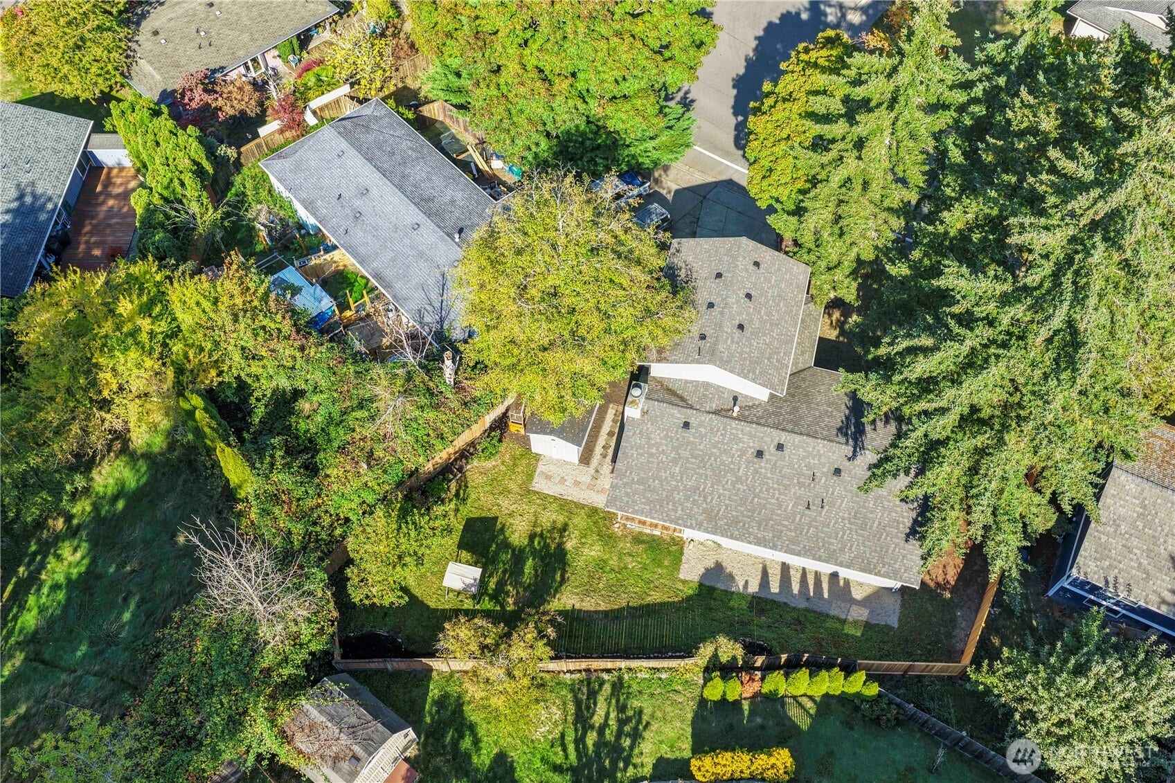 15723 NE 109th Street, Redmond, WA 98052