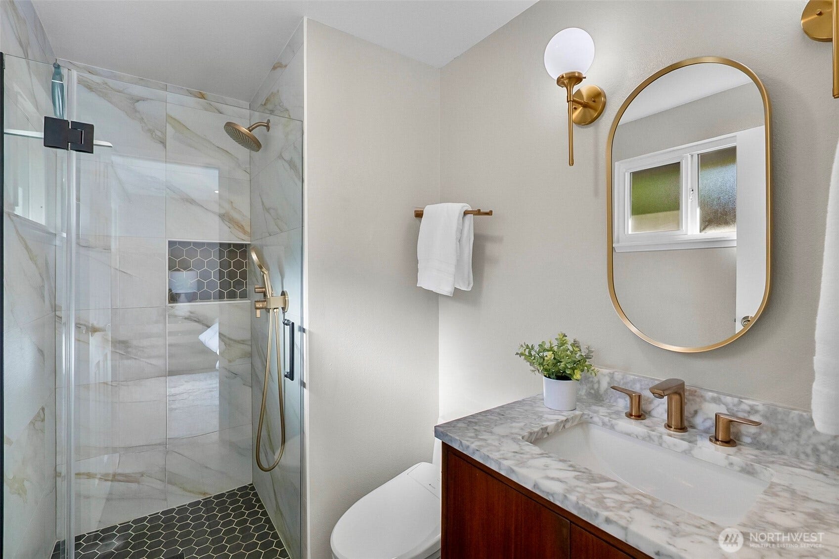 15723 NE 109th Street, Redmond, WA 98052