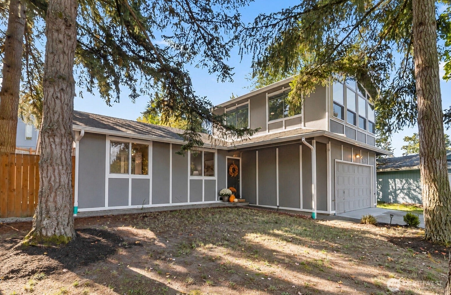 15723 NE 109th Street, Redmond, WA 98052