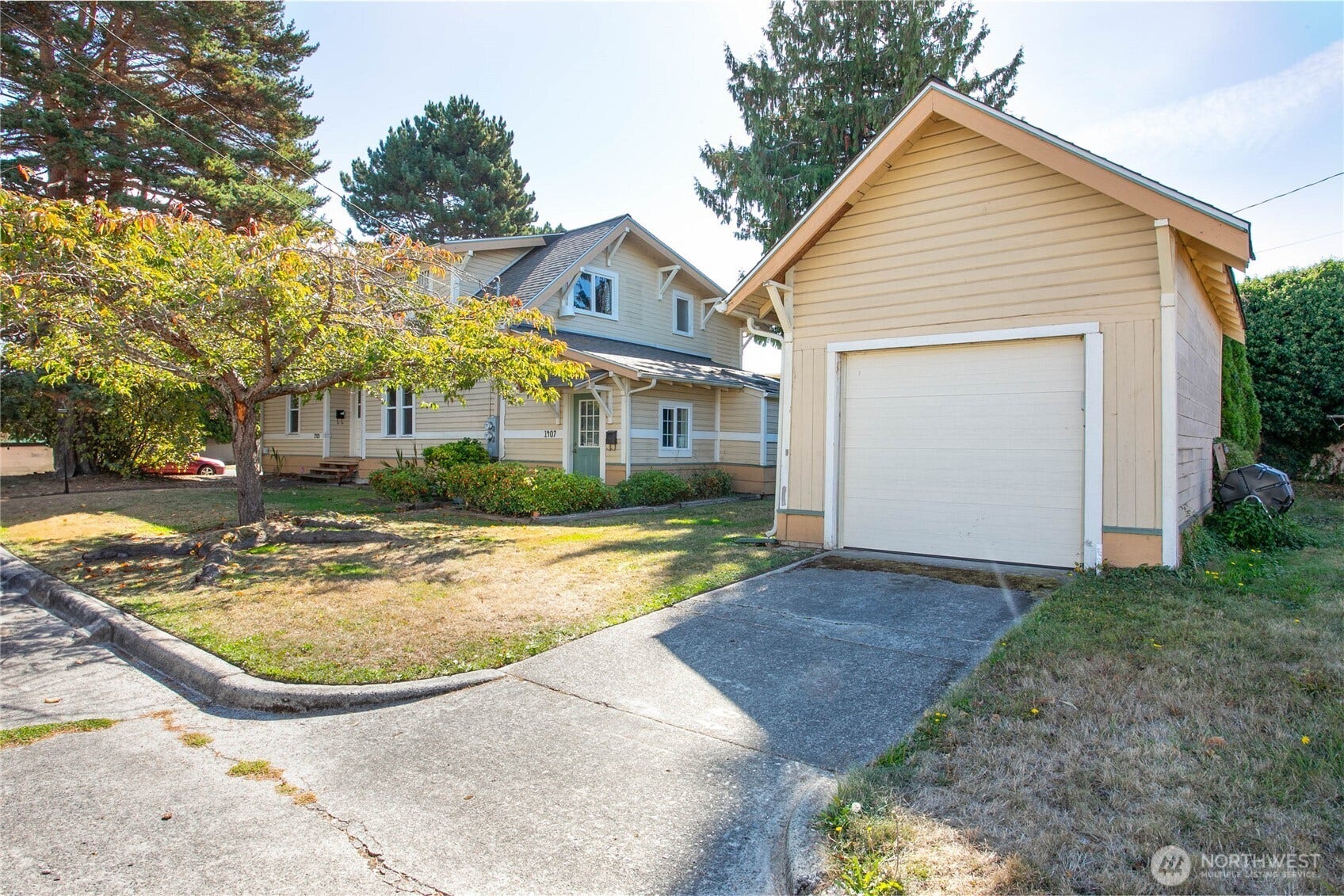 1405 Halleck Street, Bellingham, WA 98225 1405 Halleck Street, Bellingham, WA 98225