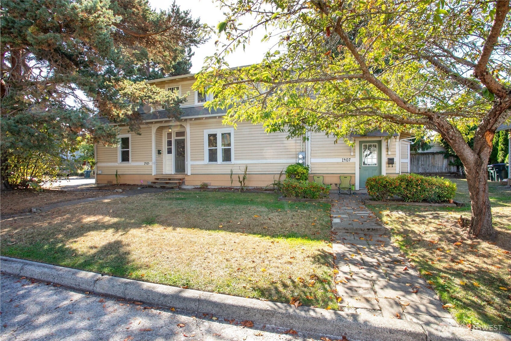 1405 Halleck Street, Bellingham, WA 98225 1405 Halleck Street, Bellingham, WA 98225