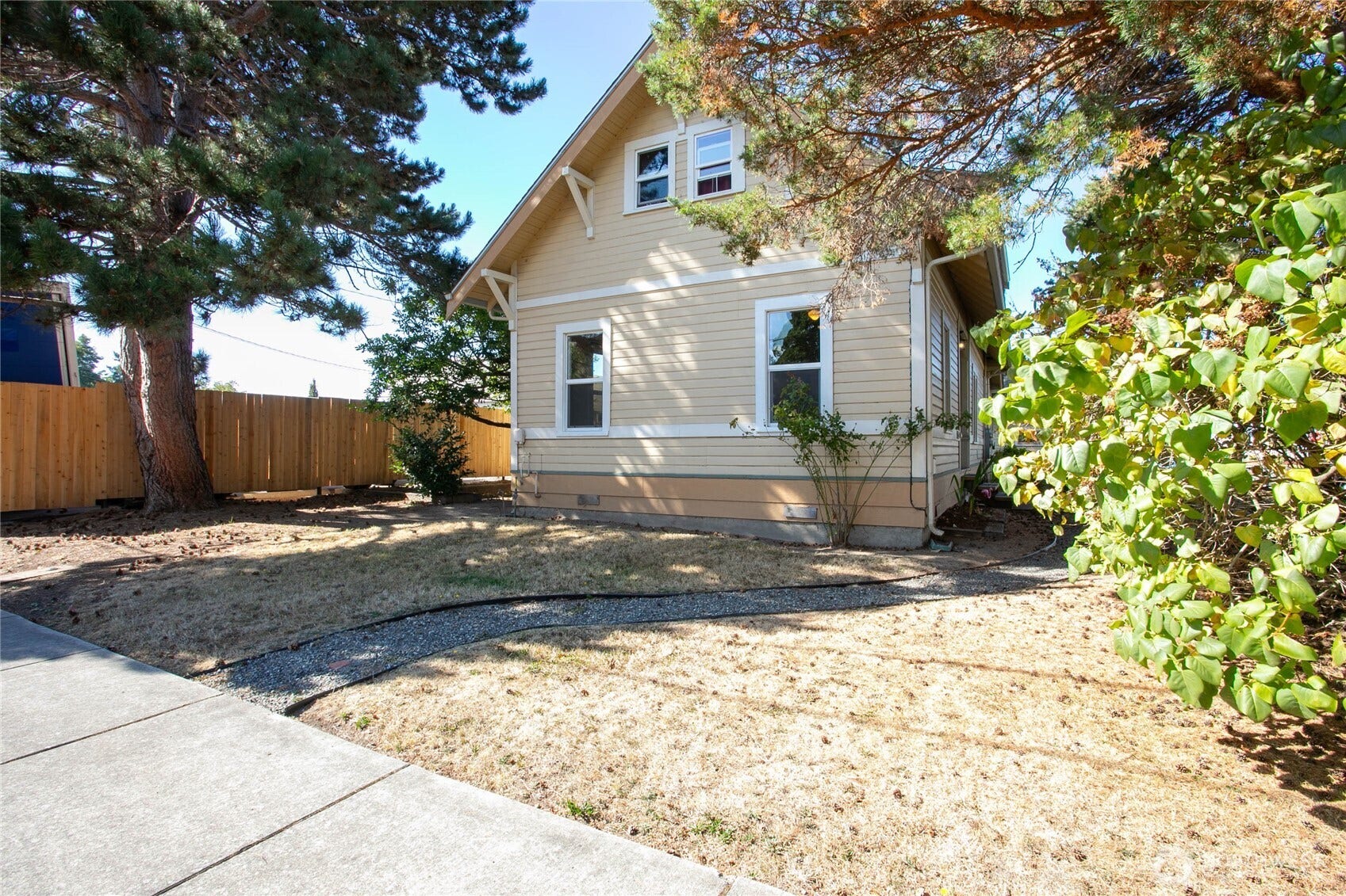 1405 Halleck Street, Bellingham, WA 98225 1405 Halleck Street, Bellingham, WA 98225