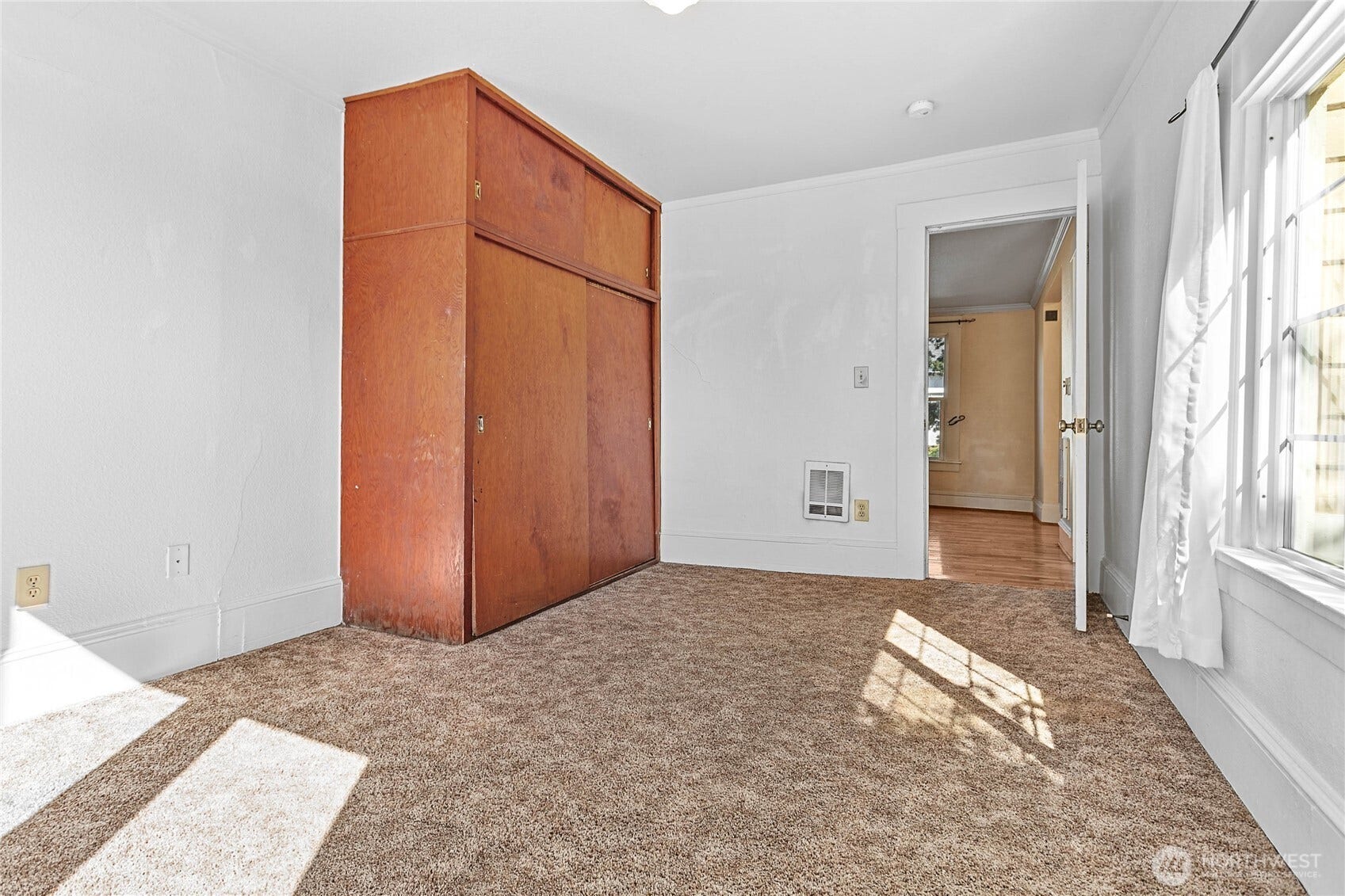 1405 Halleck Street, Bellingham, WA 98225 1405 Halleck Street, Bellingham, WA 98225