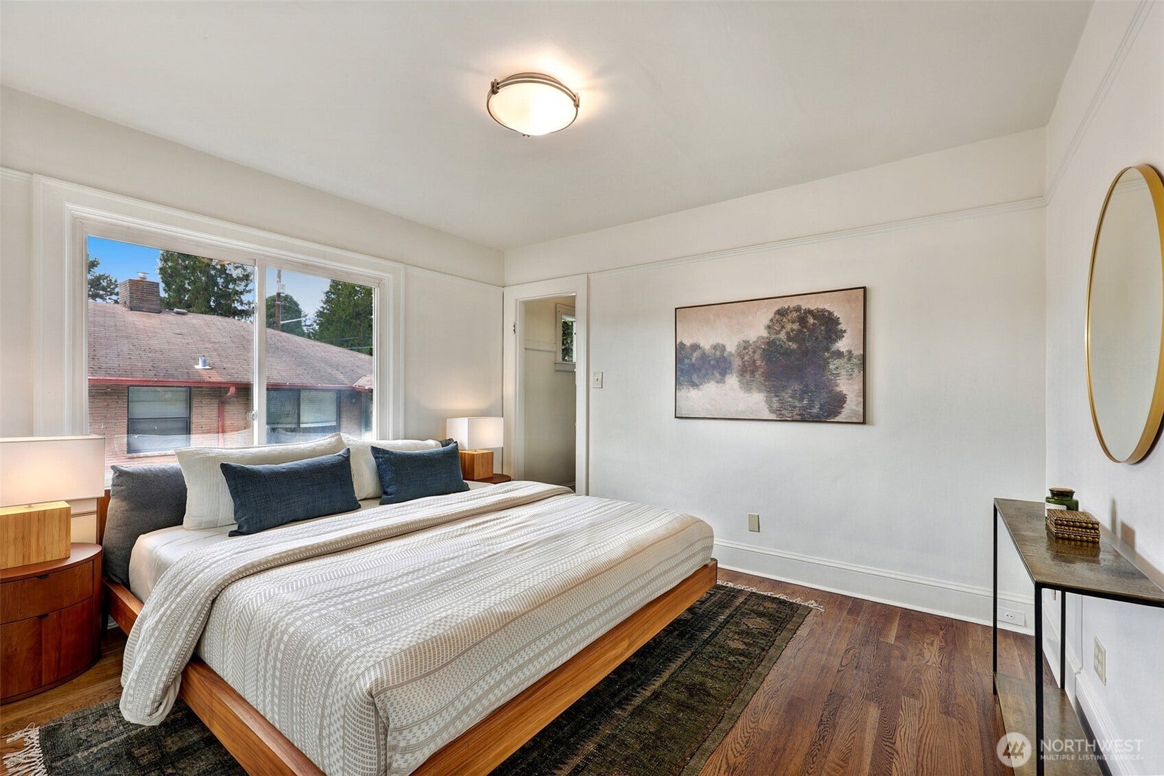 2305 NW 85th Street, Seattle, WA 98117